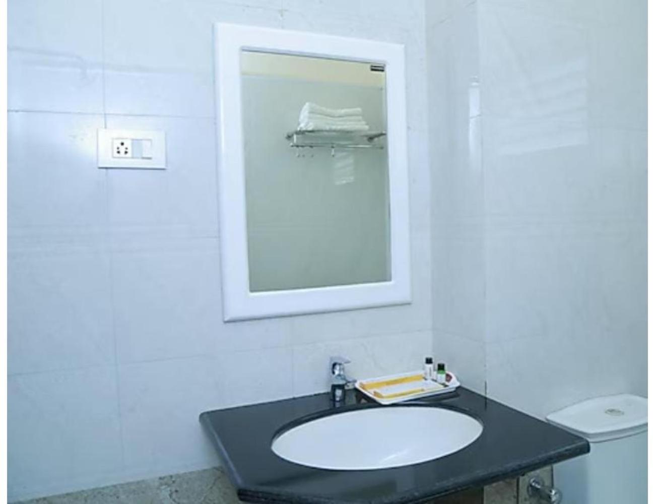 Golden Pearl Inn, Tirupati