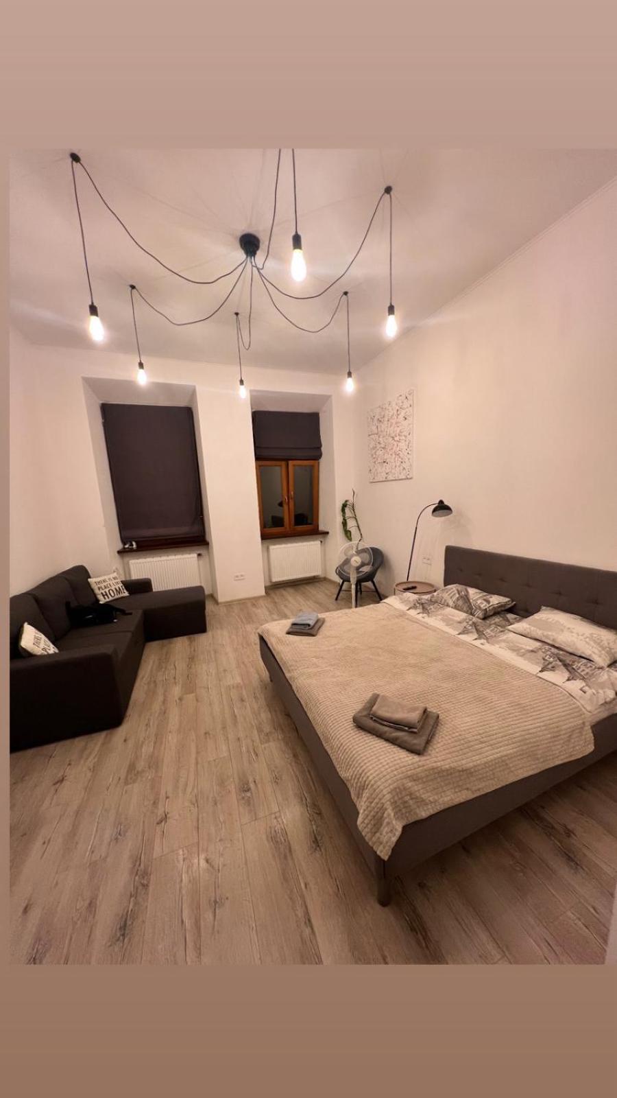 Apartment VIP Virmenska Street