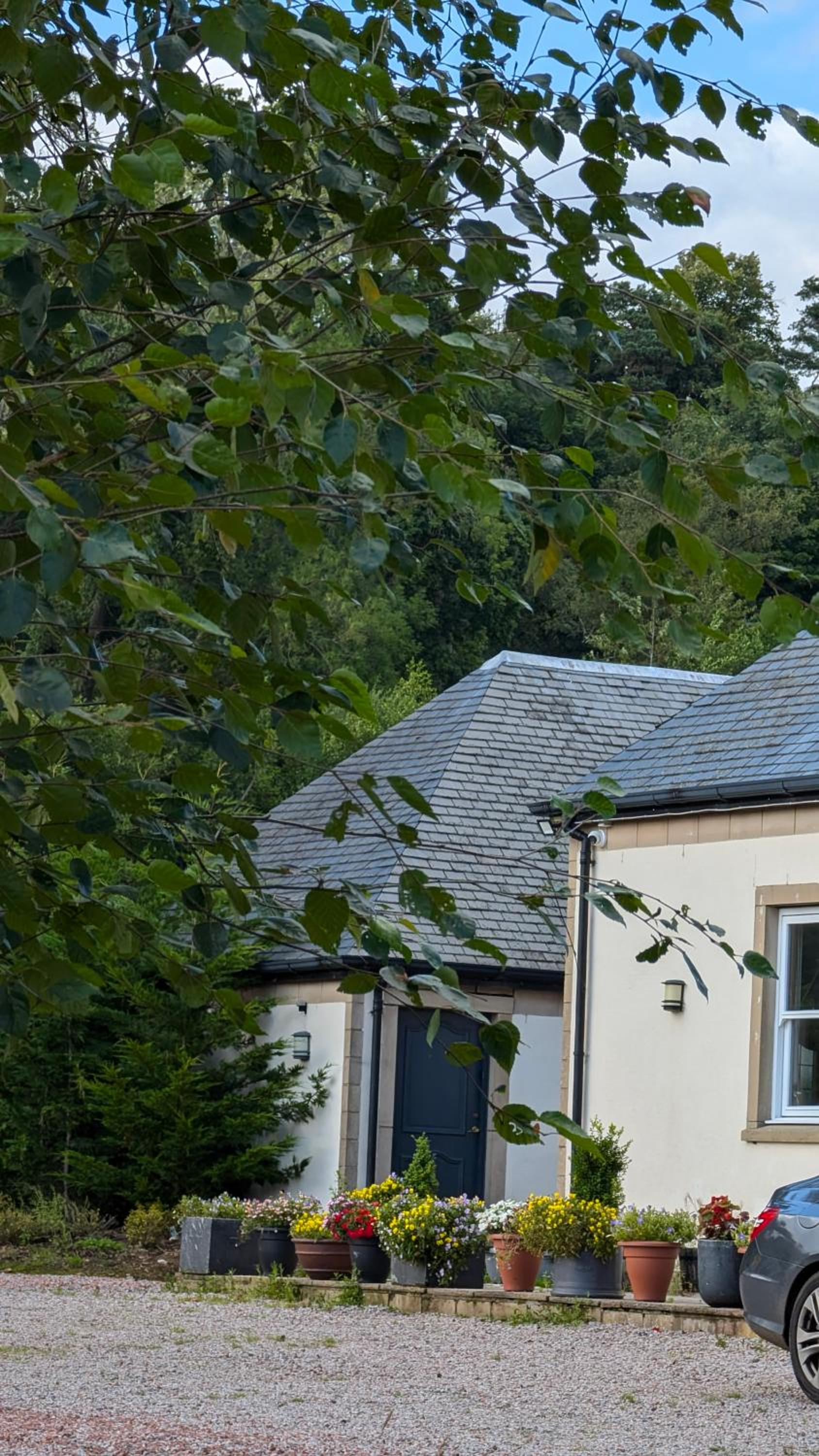 Glassford House