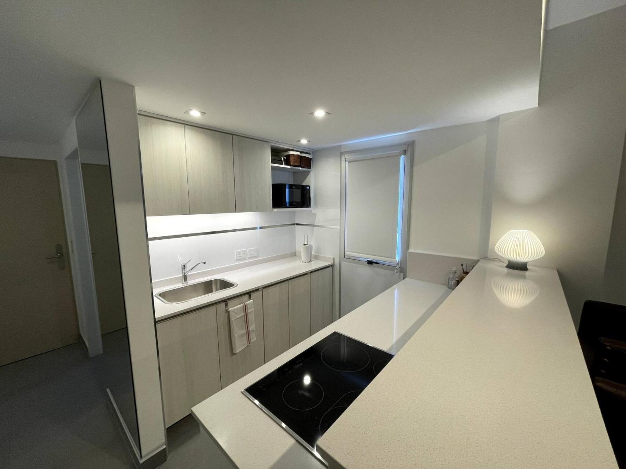 Fantastic Studio with Balcony Pool