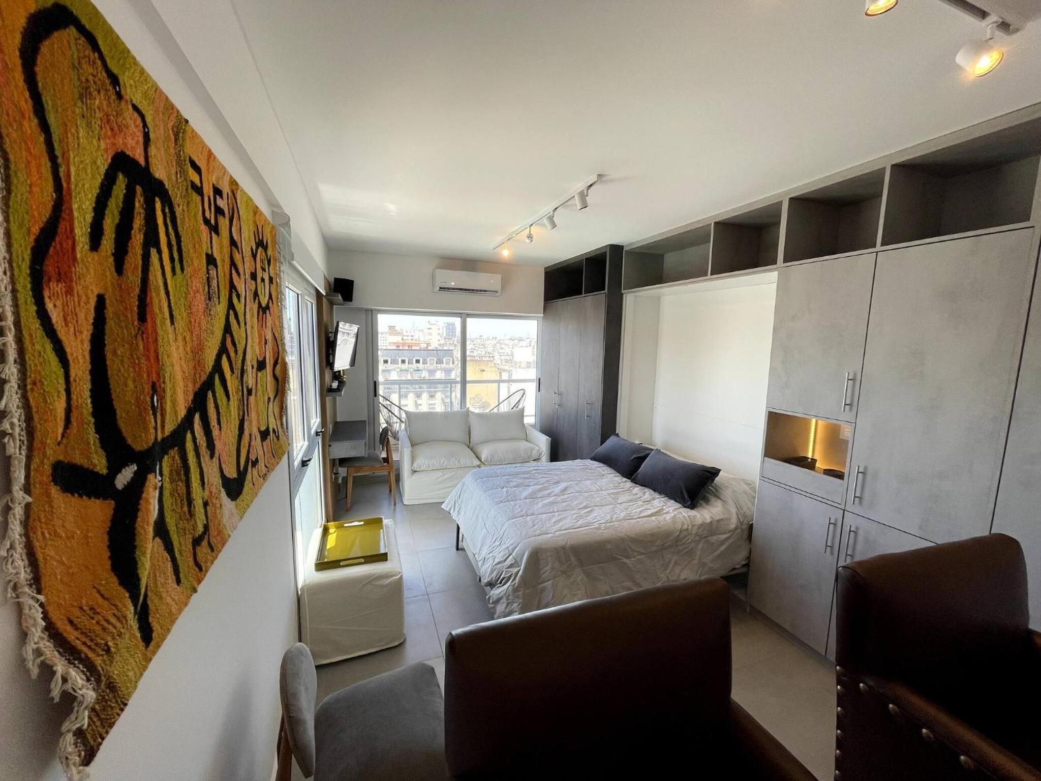 Fantastic Studio with Balcony Pool