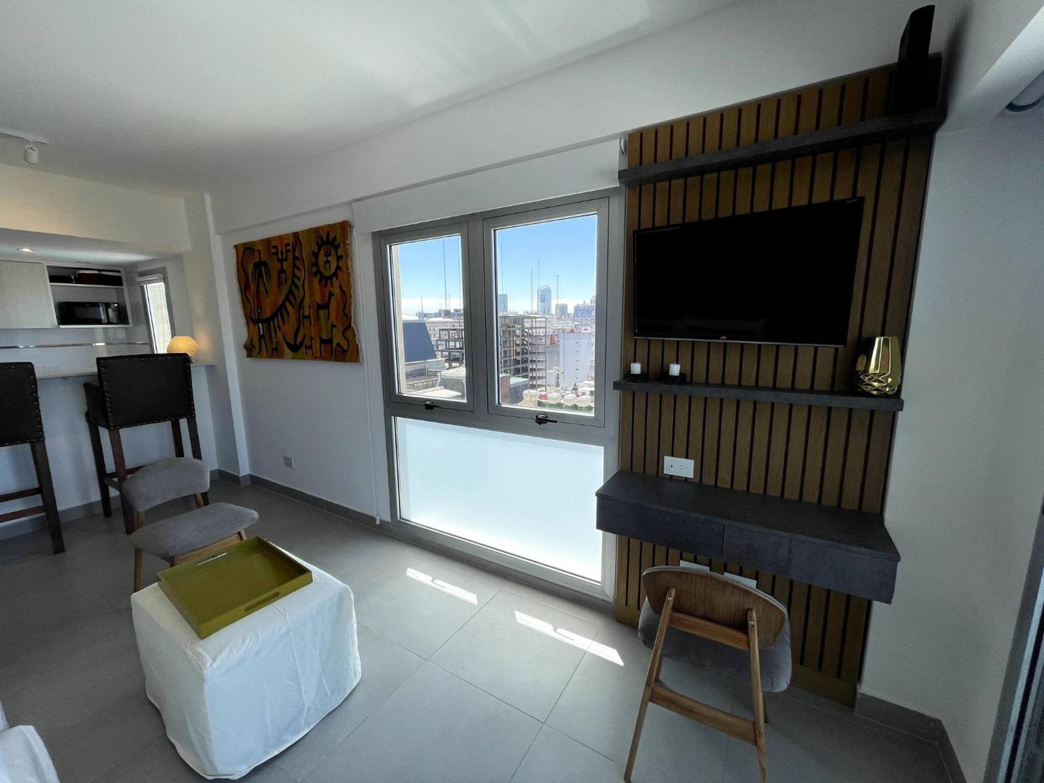 Fantastic Studio with Balcony Pool