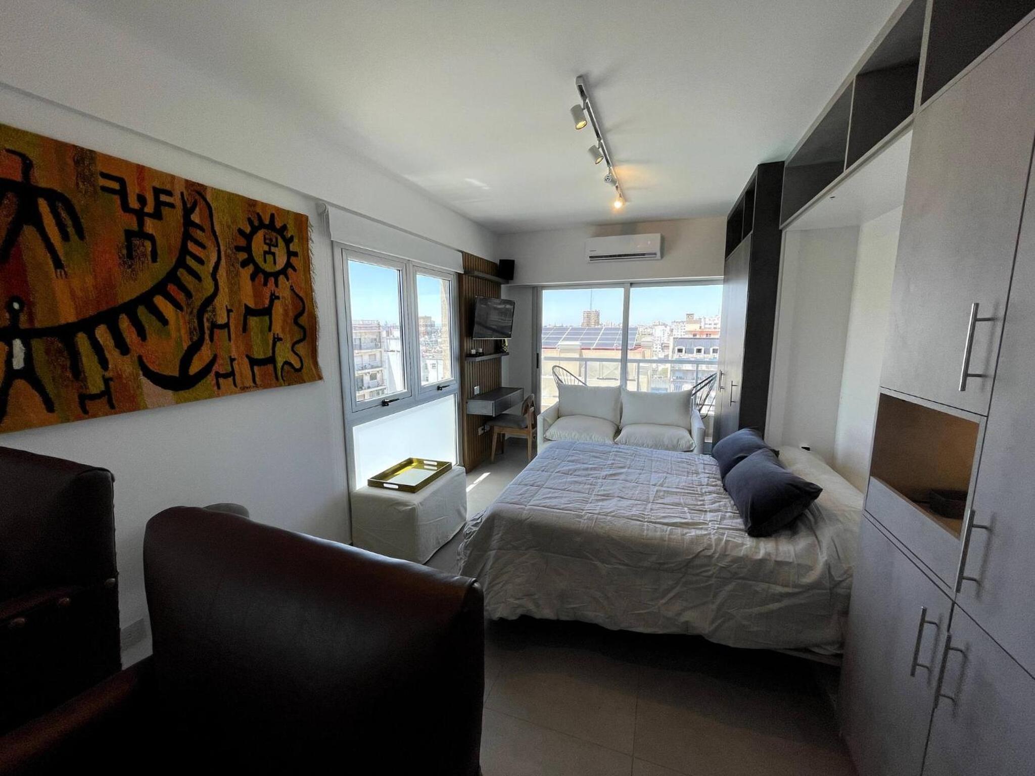 Fantastic Studio with Balcony Pool