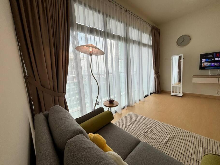 Mount Austin #Palazio A1 Muji-Style 2Pax