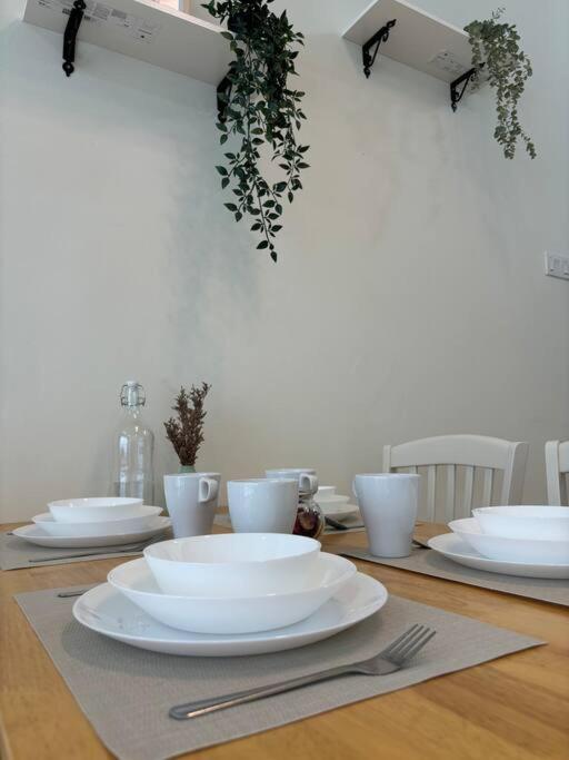 Mount Austin #Palazio A1 Muji-Style 2Pax