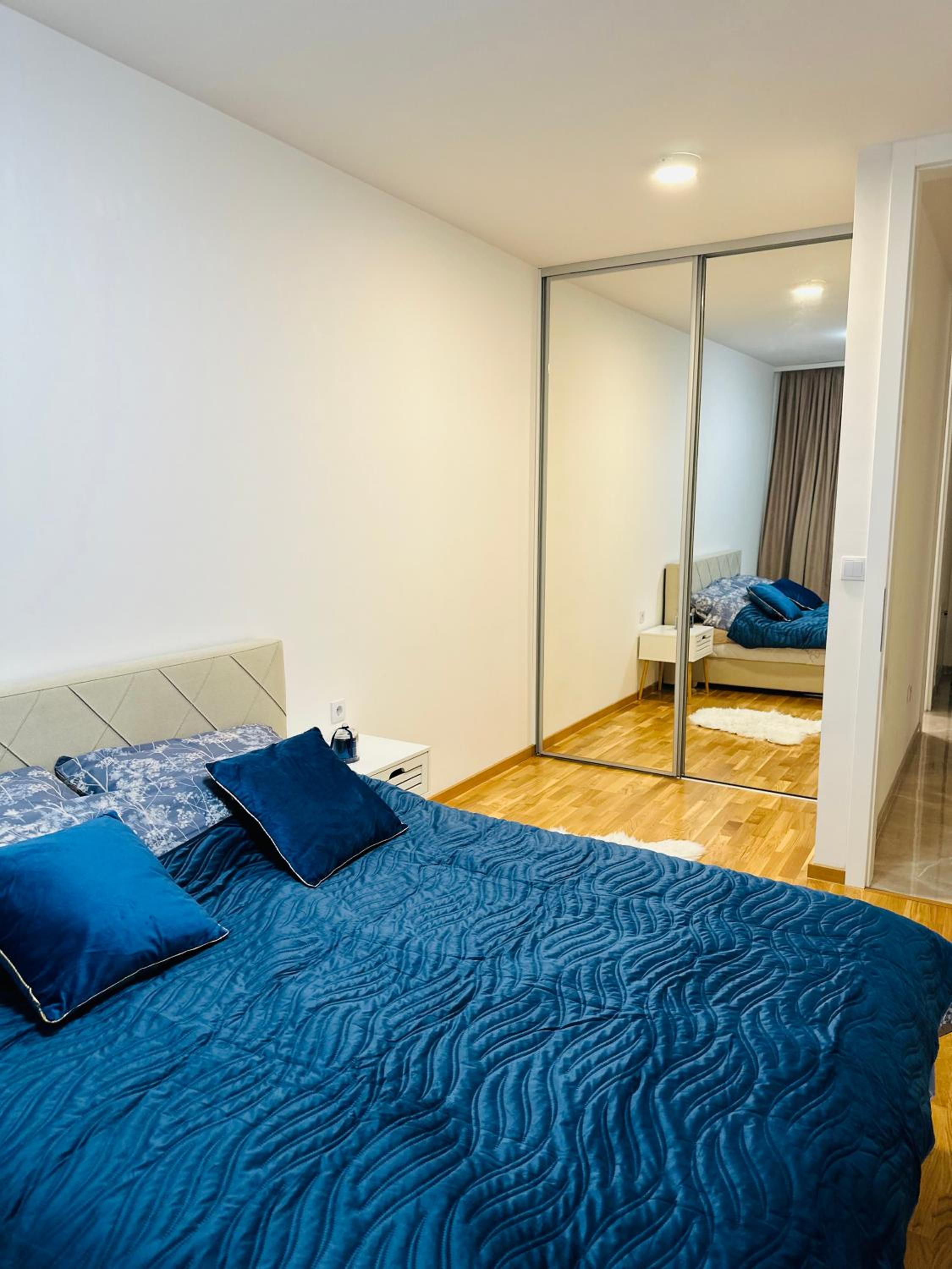 Apartman sa garažom Tower
