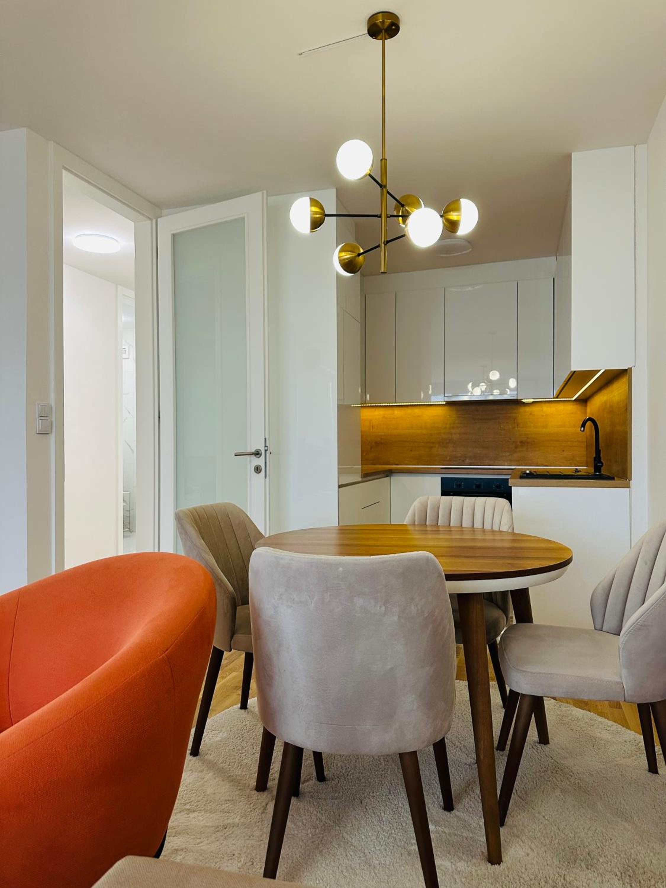 Apartman sa garažom Tower