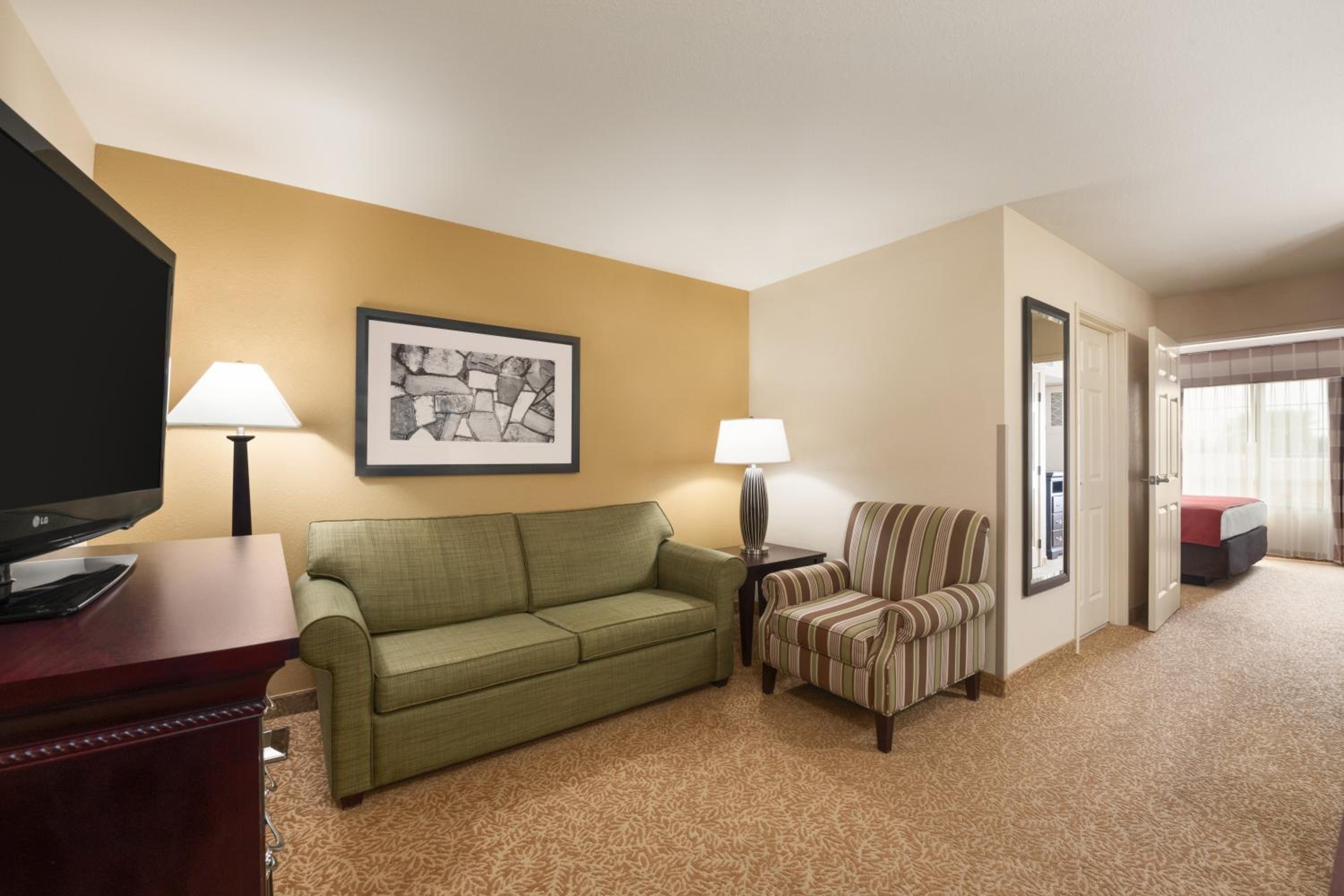 Minot Vacations - Country Inn  Suites by Radisson, Minot, ND - Property Image 24