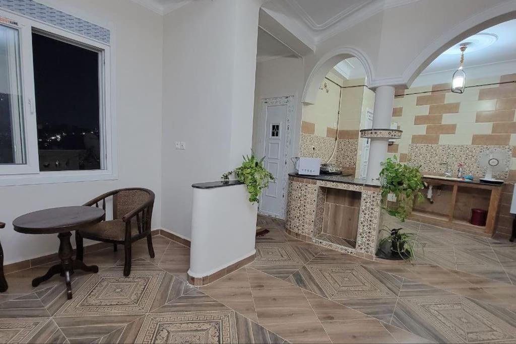 Studio, Bab El Ouad view 2