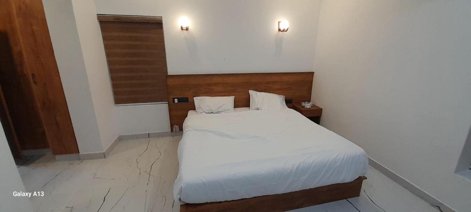 Mumulu Inn