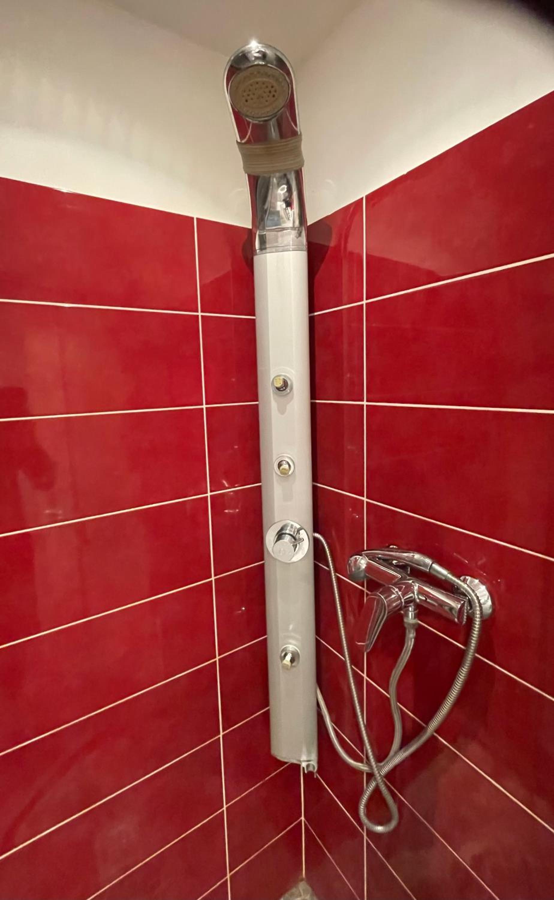 Luminous apartment in Kehl near Strasbourg, conveniently located next to a tram stop with direct access to Strasbourg city centre