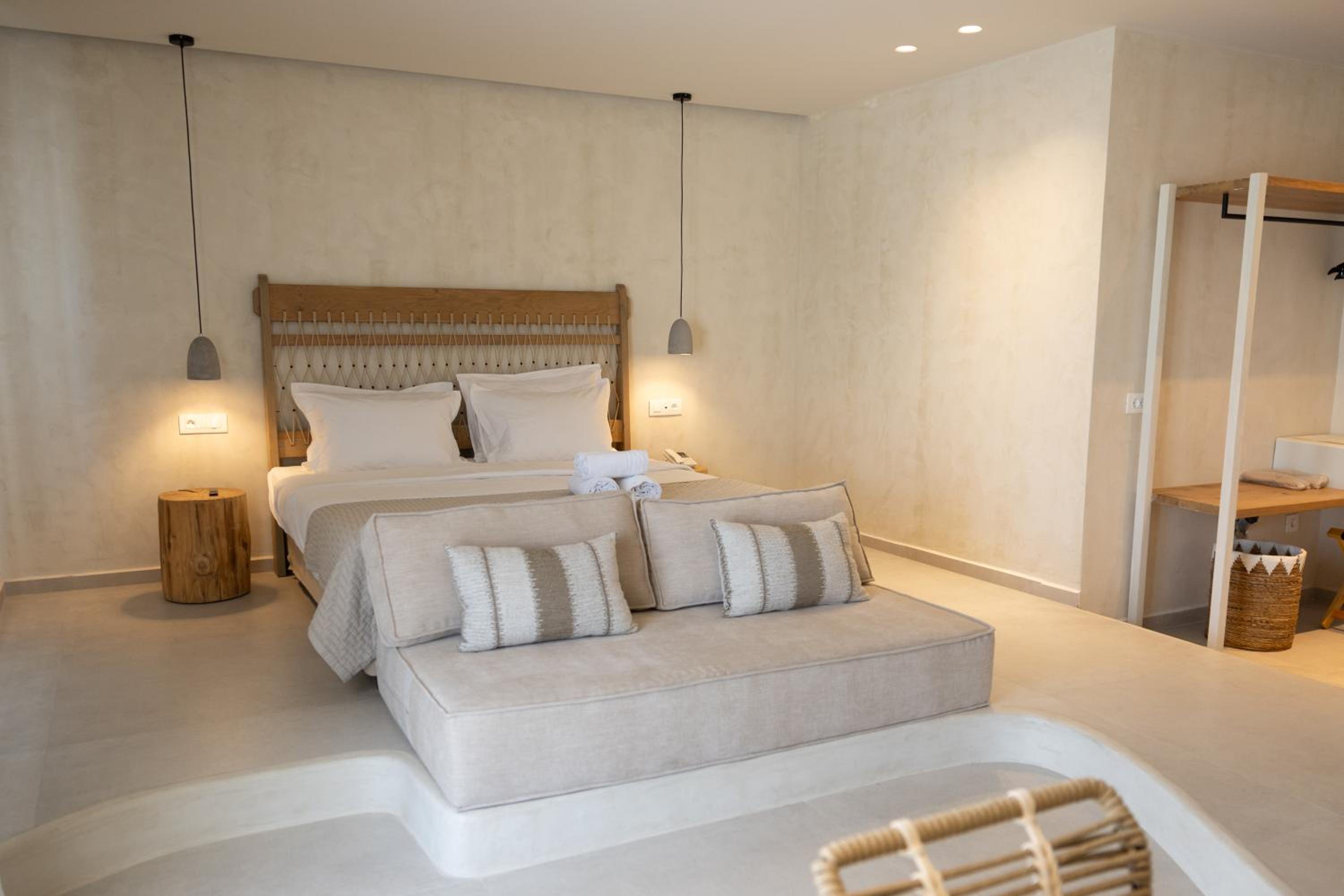 Aerostay Mykonos