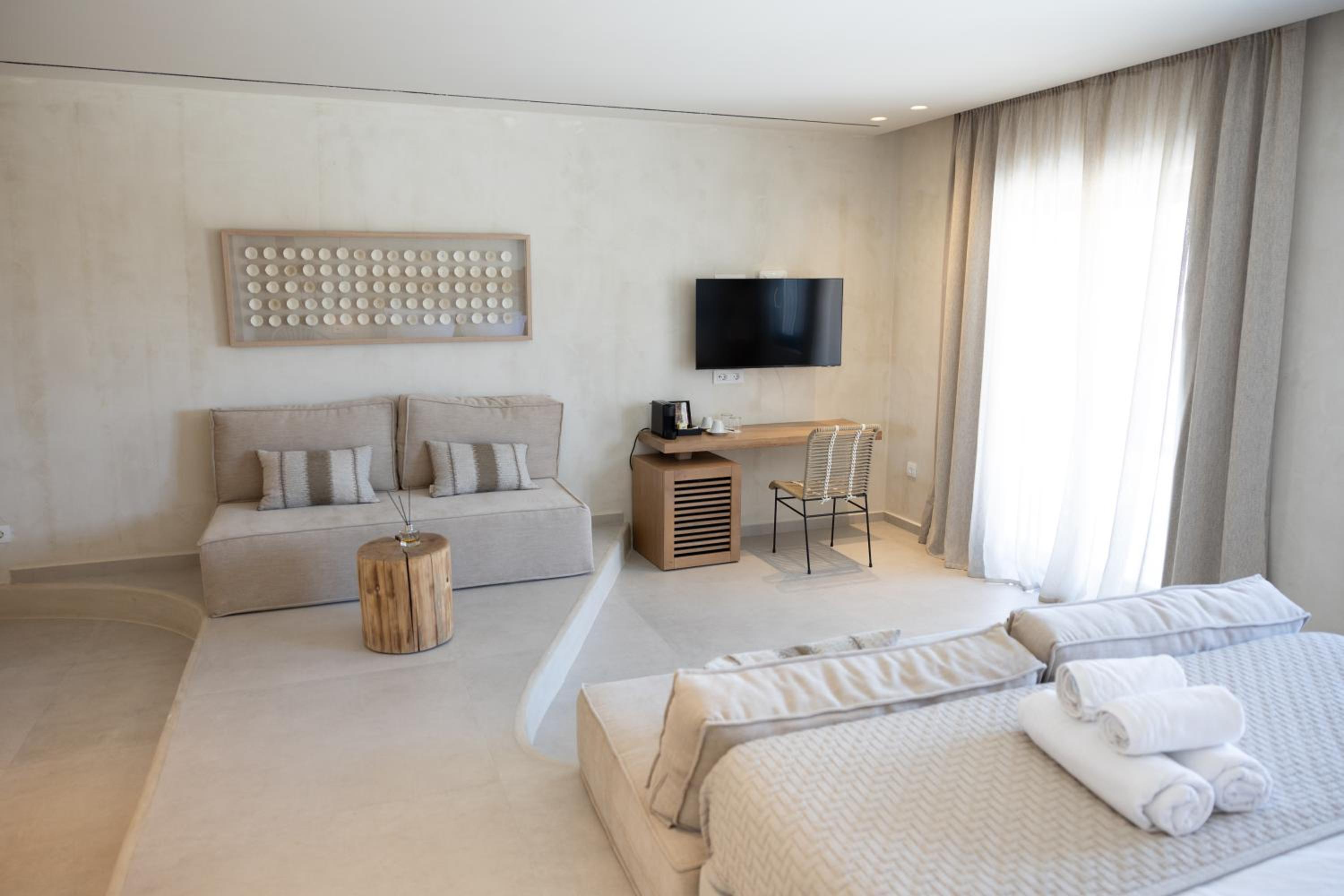 Aerostay Mykonos