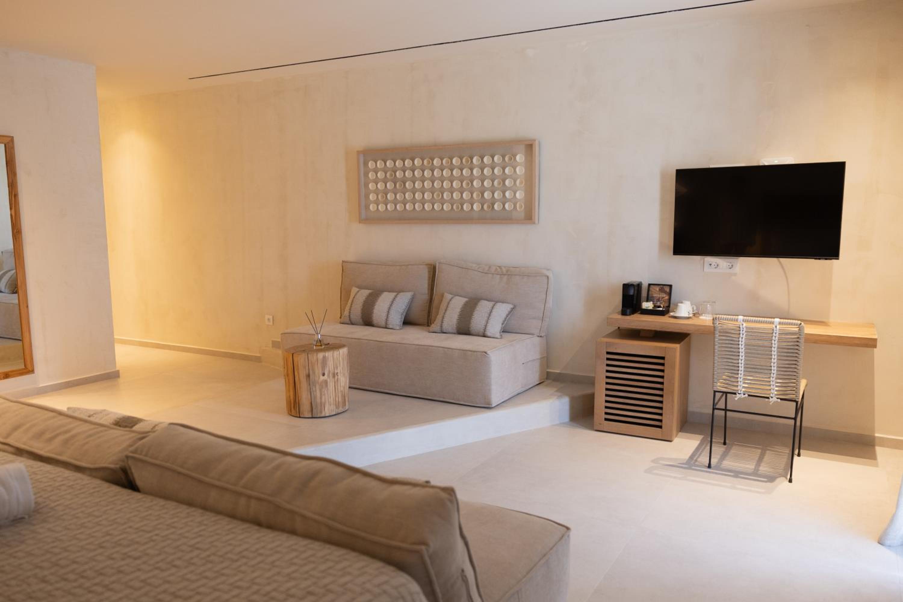 Aerostay Mykonos