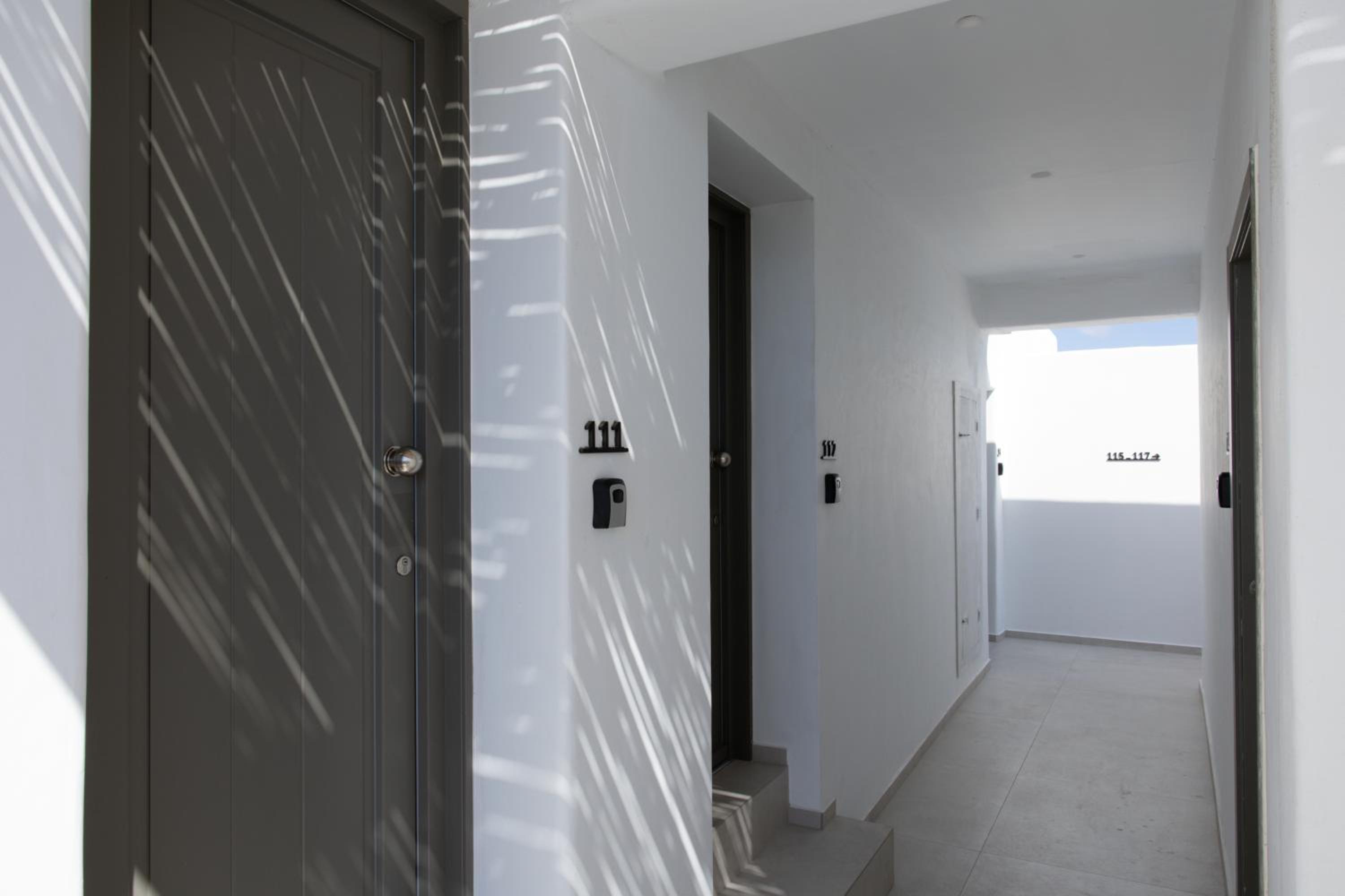 Aerostay Mykonos