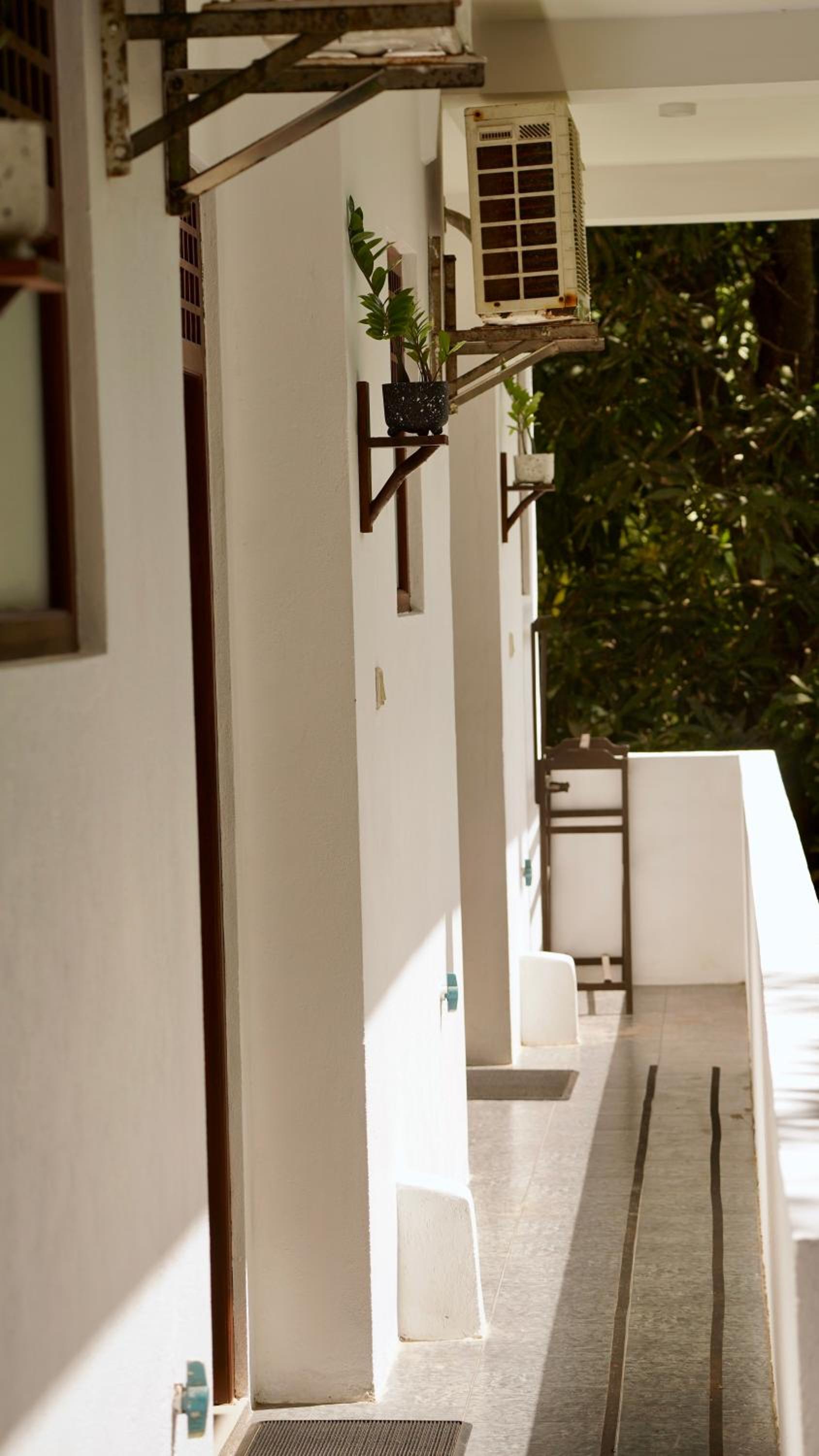 OceanLife Surf Stay at Horizon Inn