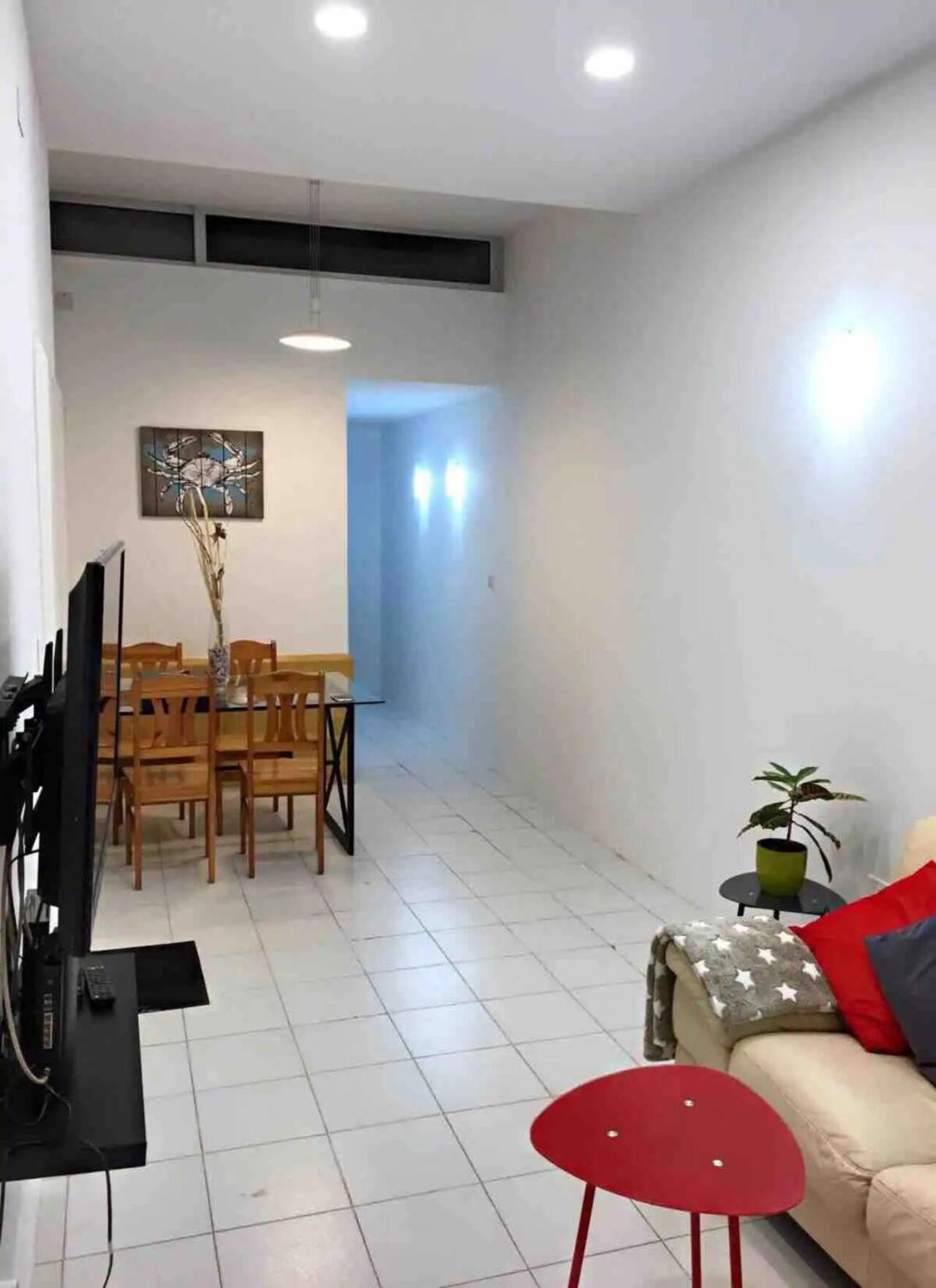 1 Bedroom In The Heart Of St Julians photo 5