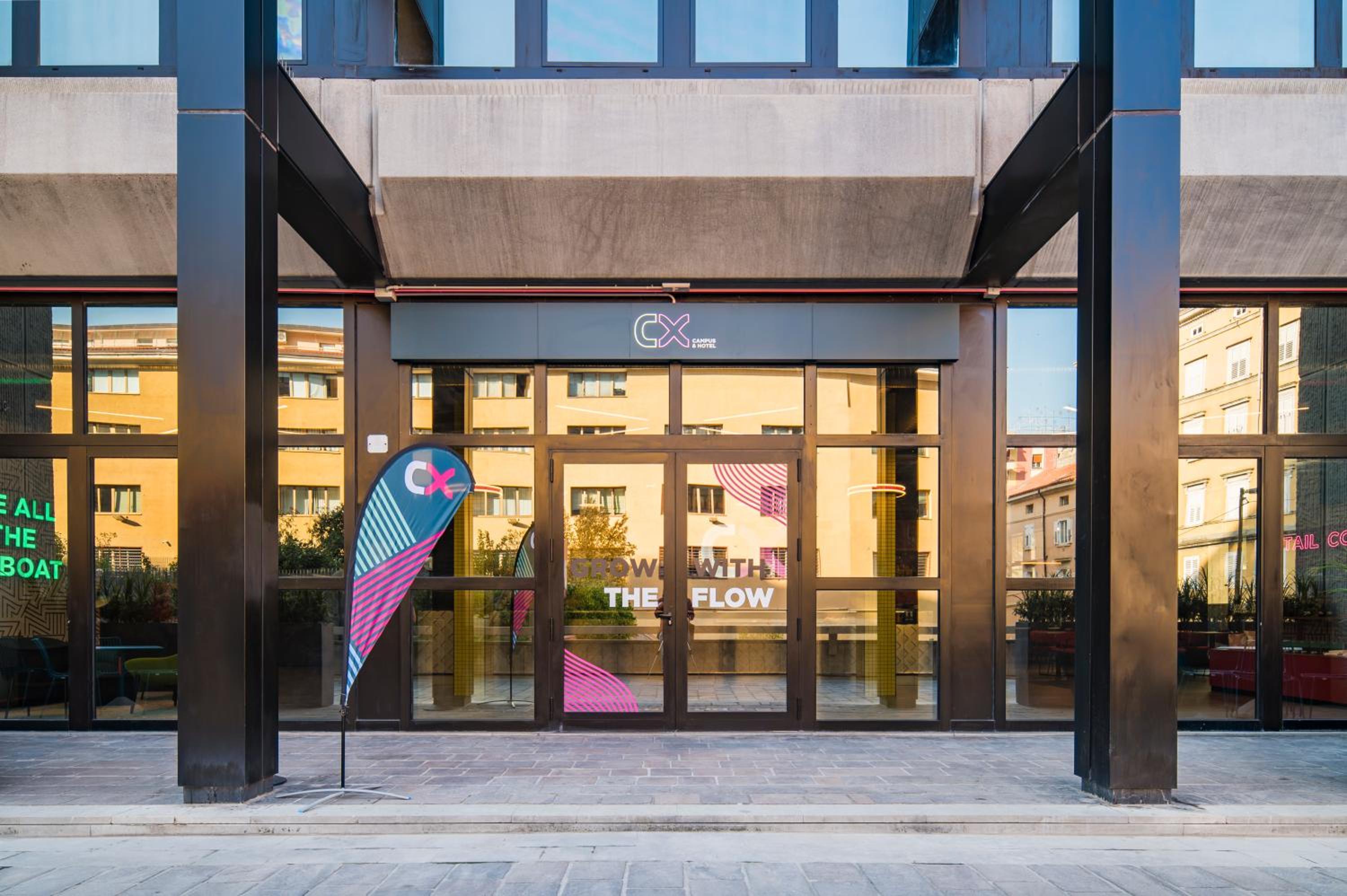 Hotel CX Trieste Giulia - Image 1