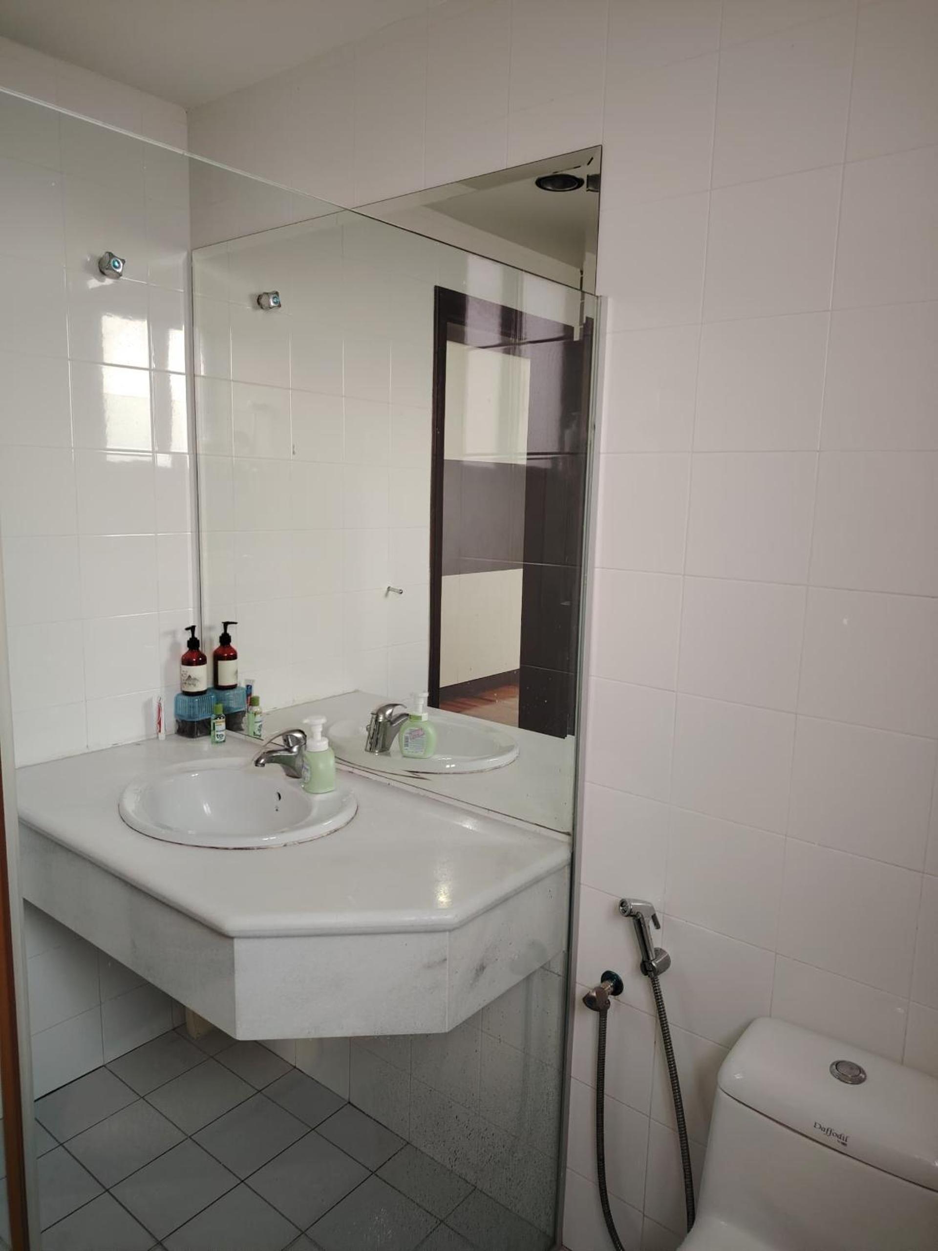 Cozy Desa ParkCity 2 Bedroom Highspeed WiFi with Pool
