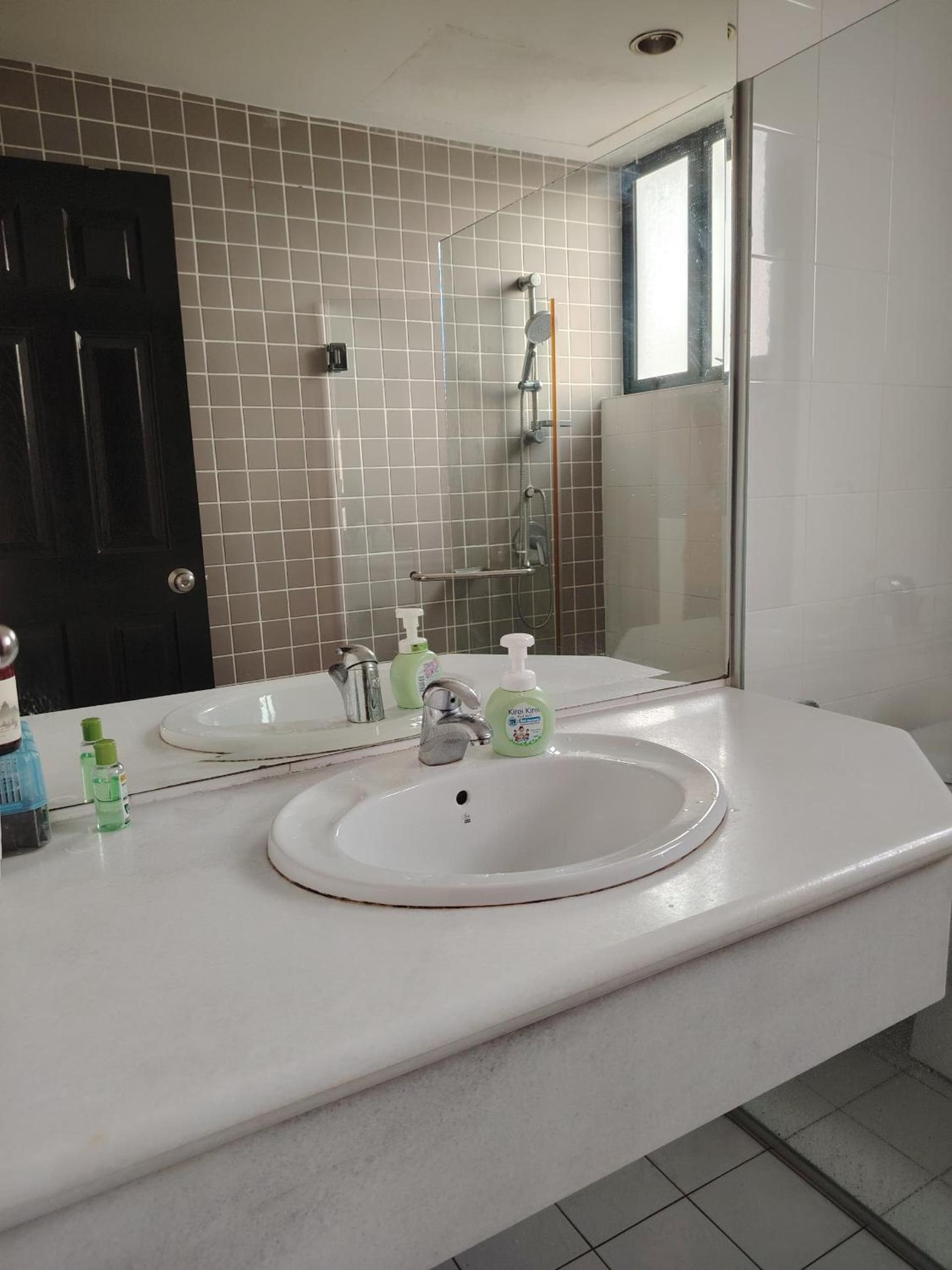 Cozy Desa ParkCity 2 Bedroom Highspeed WiFi with Pool
