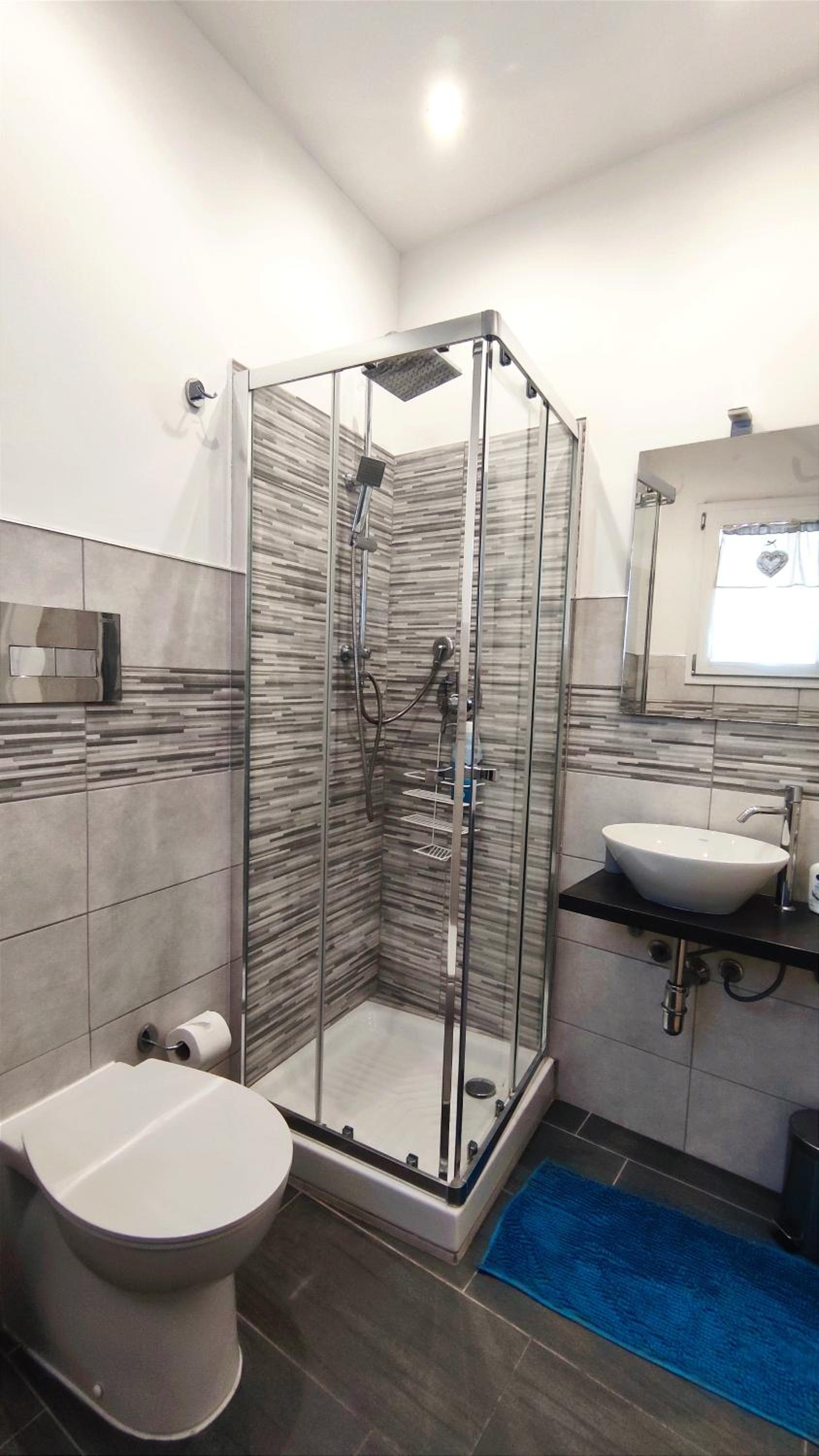 Antoinette Maison photo 4