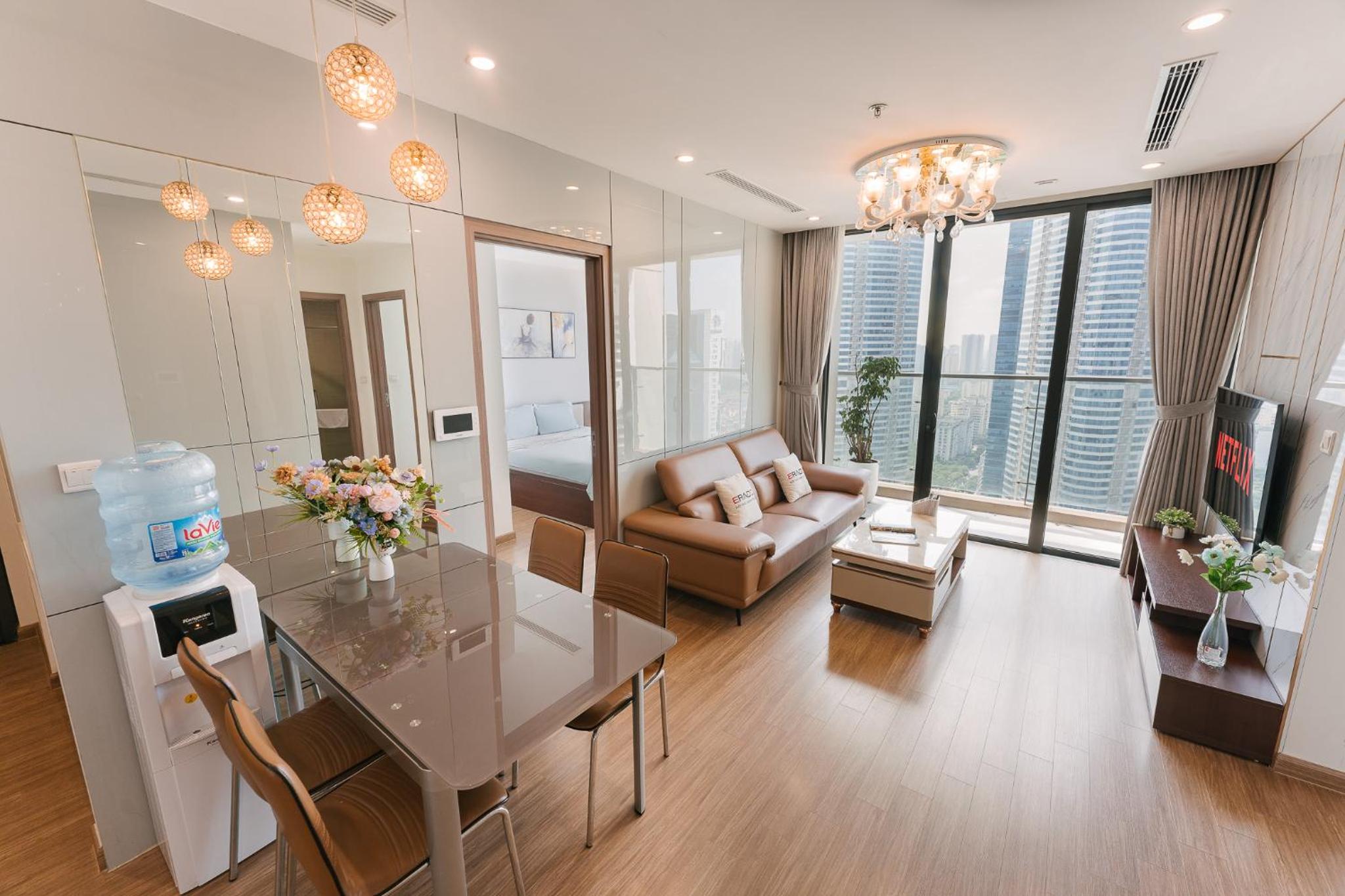 LUXURY APARTMENT VINHOMES SKYLAKE 5min to KEANGNAM