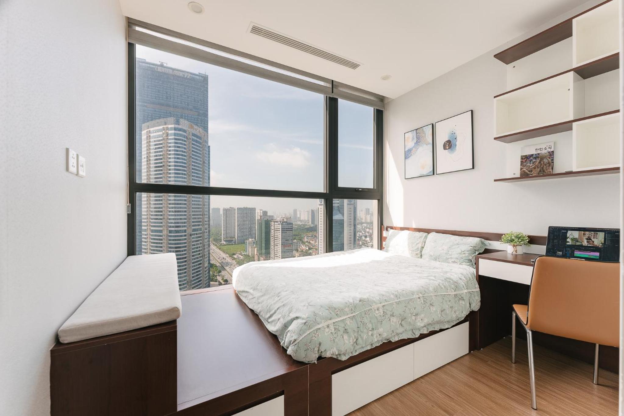 LUXURY APARTMENT VINHOMES SKYLAKE 5min to KEANGNAM