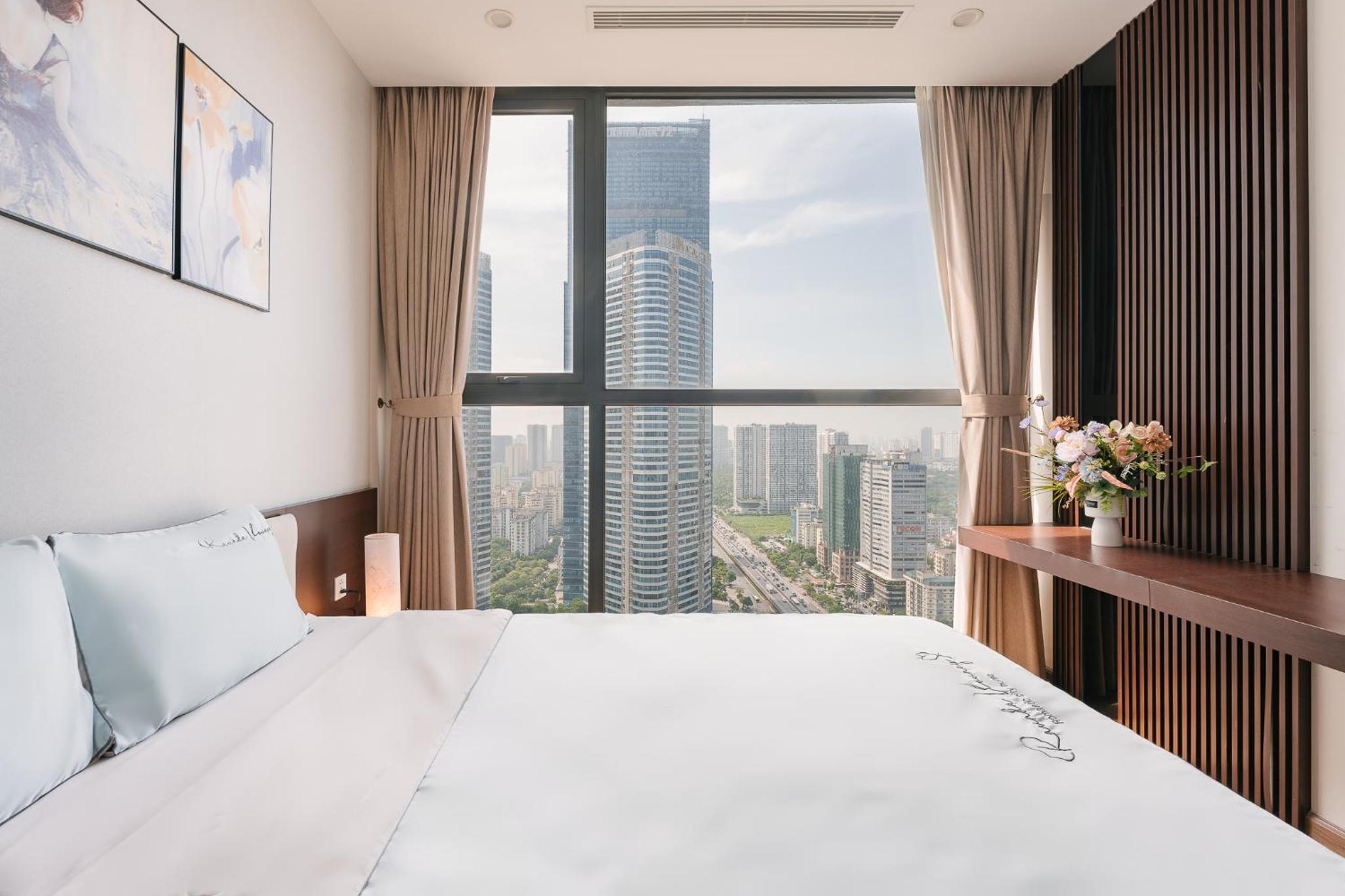 LUXURY APARTMENT VINHOMES SKYLAKE 5min to KEANGNAM