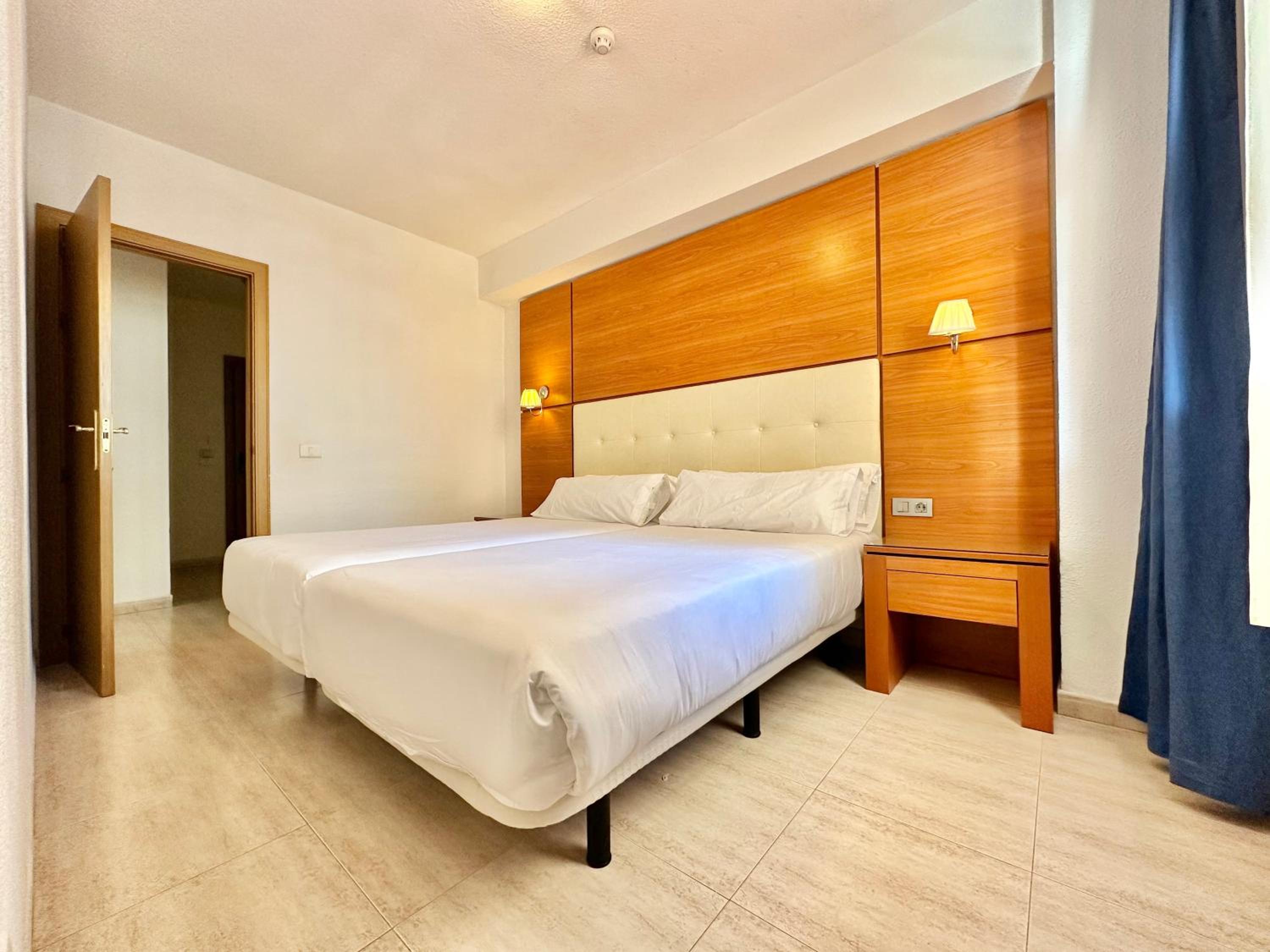 Alta Beachside Apartments