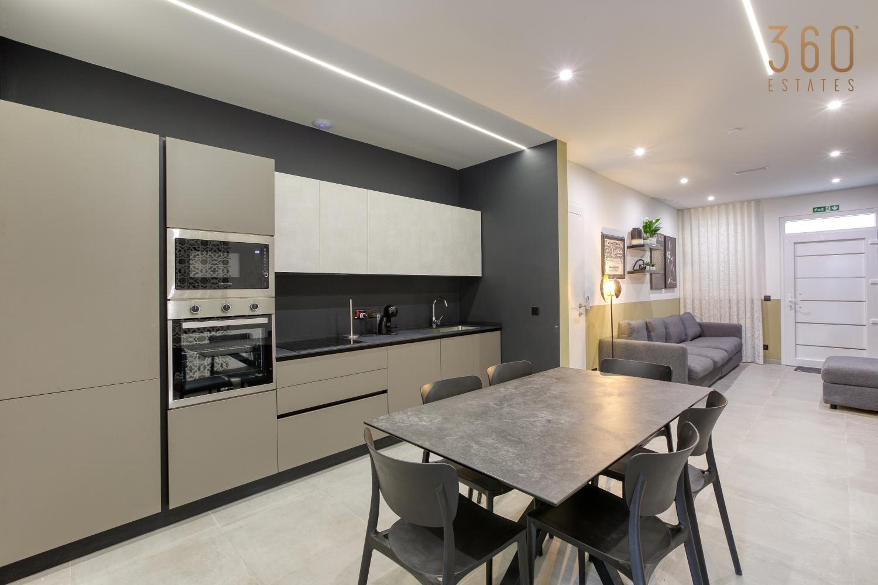 Cosy & Modern 2BR Apt in Charming St Pauls Bay by 360 Estates photo 3