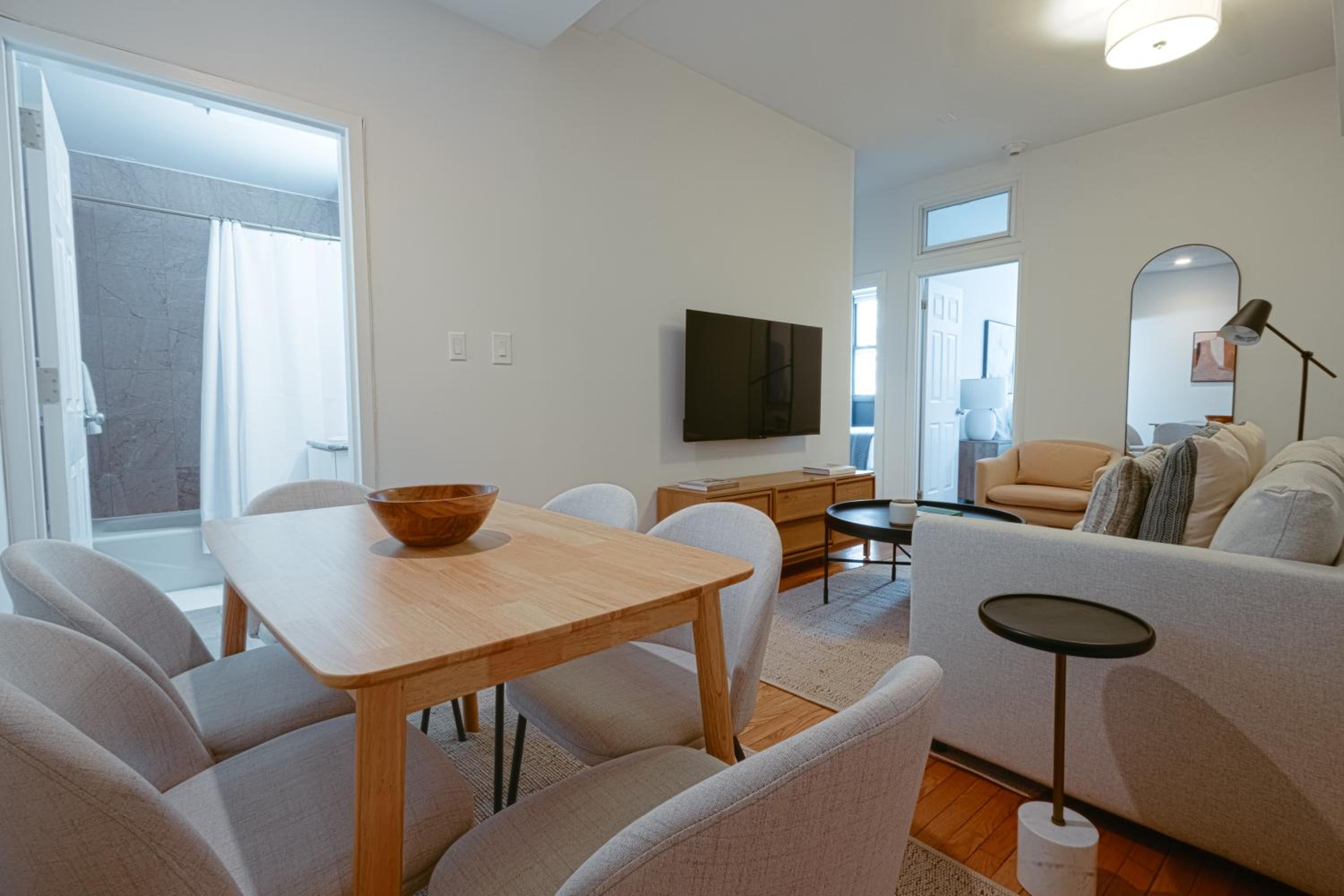 Spacious & Charmy 3BDR & 1 BTH Downtown Manhattan