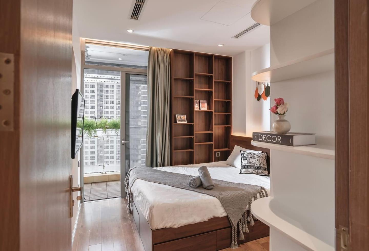 Staycation Vinhomes Landmark 81