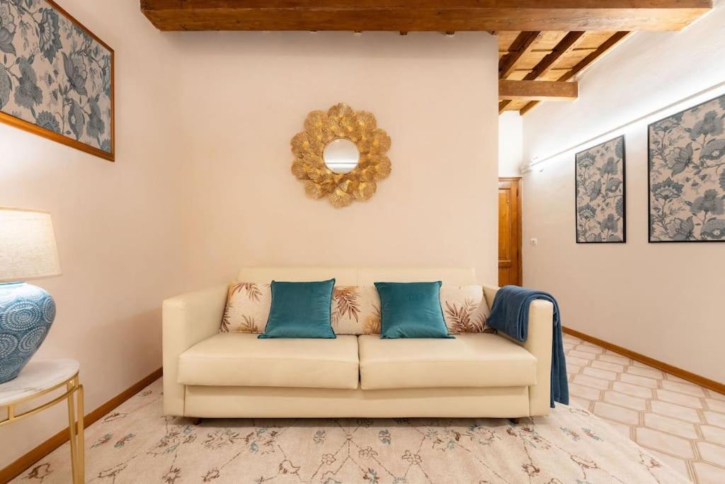 Via Sant'Egidio, 3 Florence - Spacious and bright Just 300mt from the Duomo