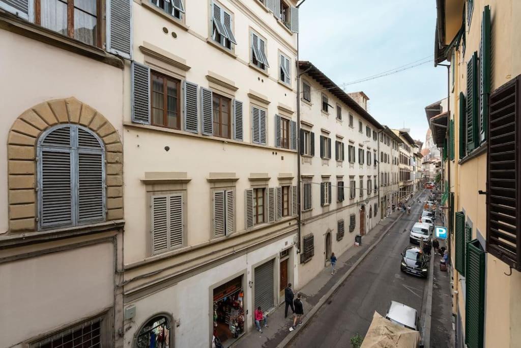 Via Sant'Egidio, 3 Florence - Spacious and bright Just 300mt from the Duomo