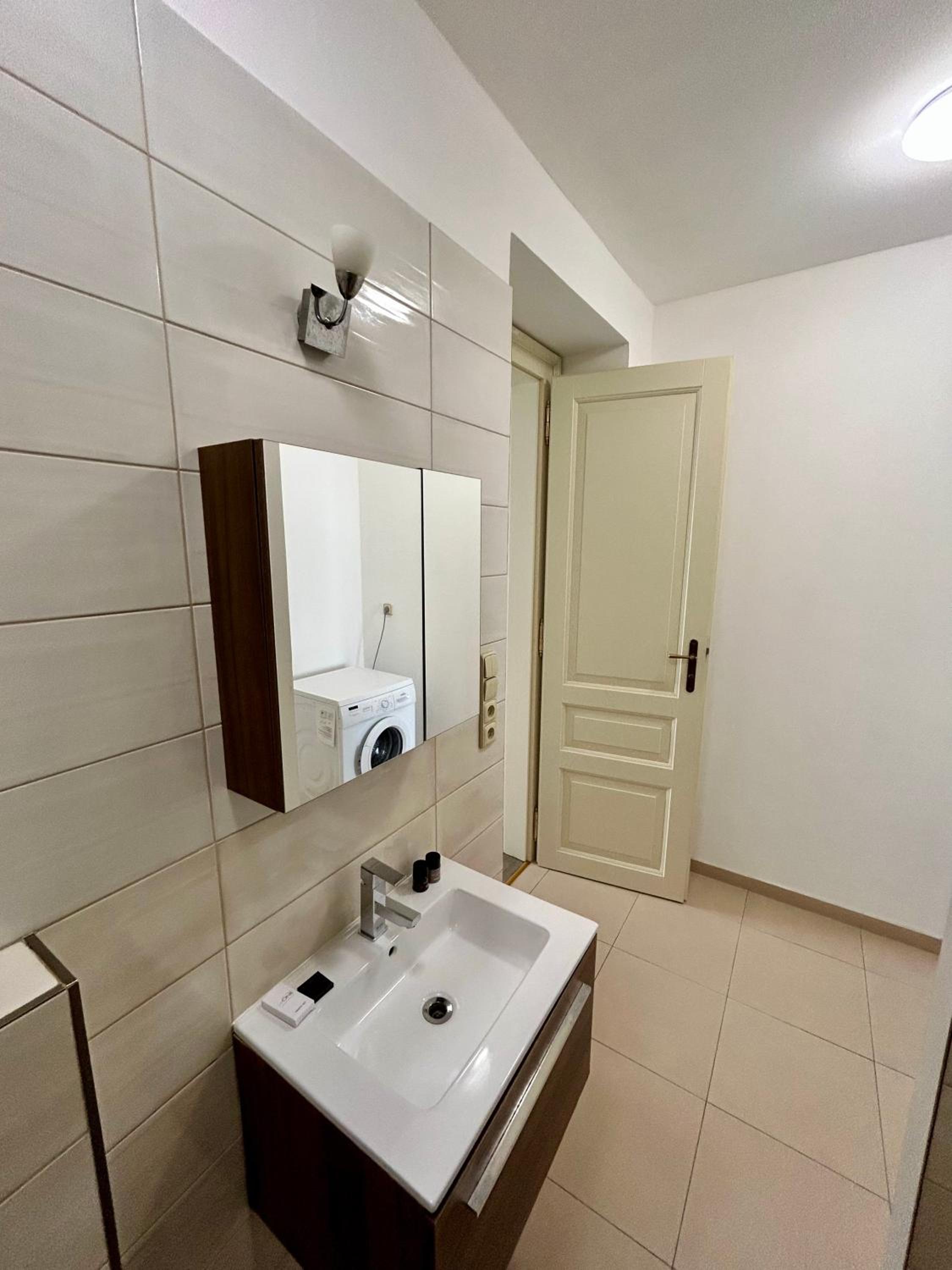 Alveo Suites