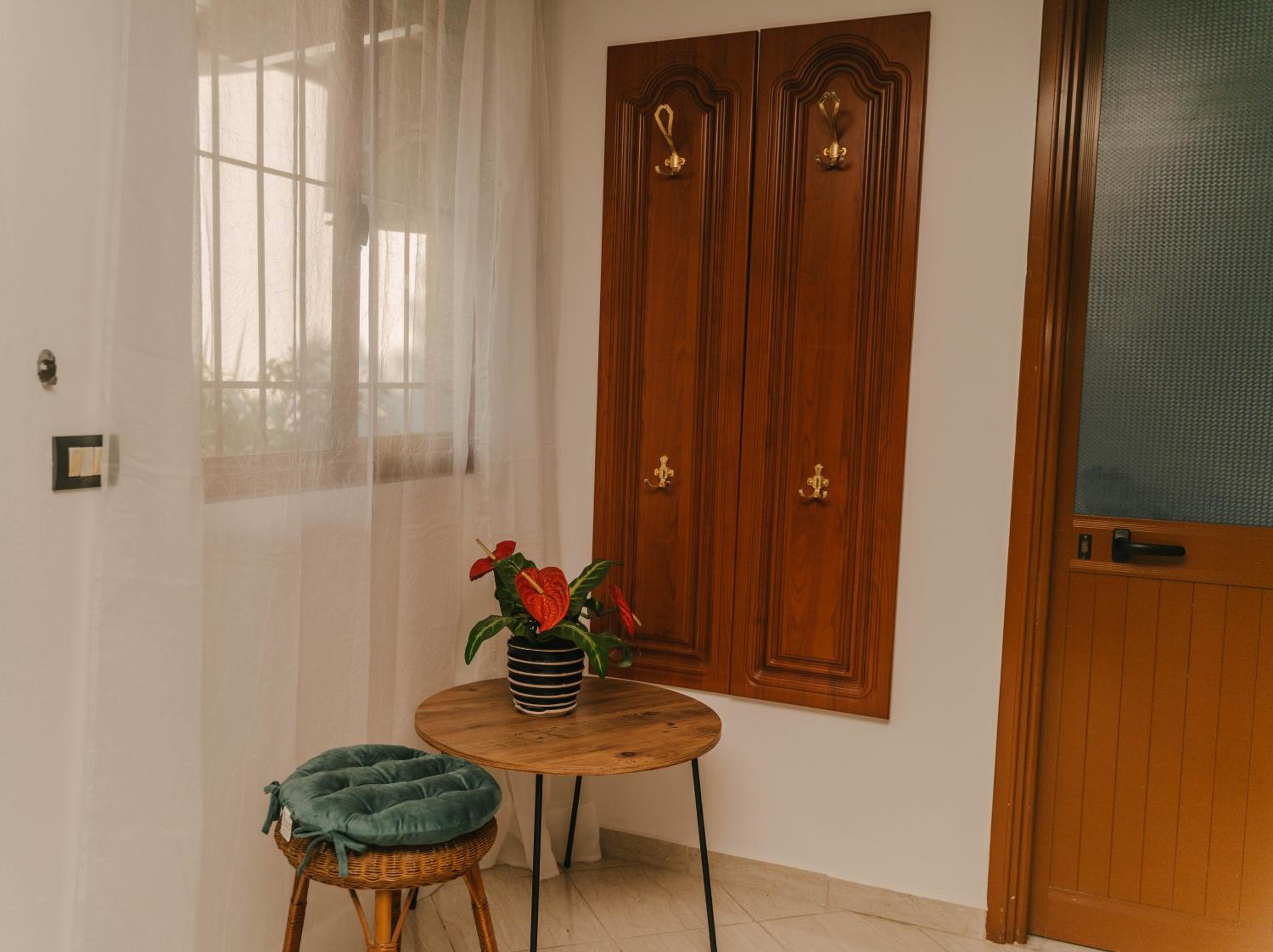 Peaceful Villa in New Bazaar