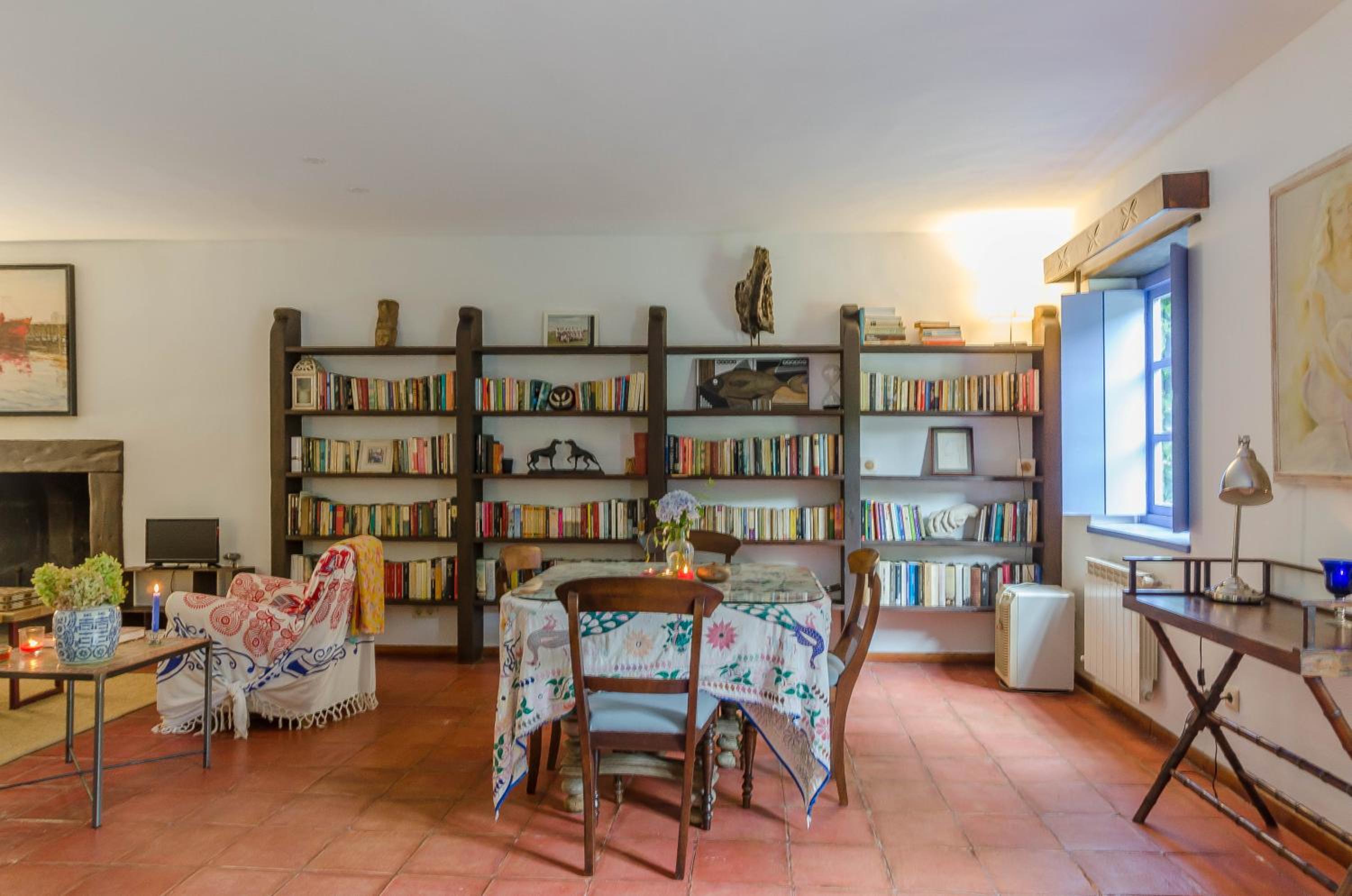 Fee4Me Galician Country House Families ONLY