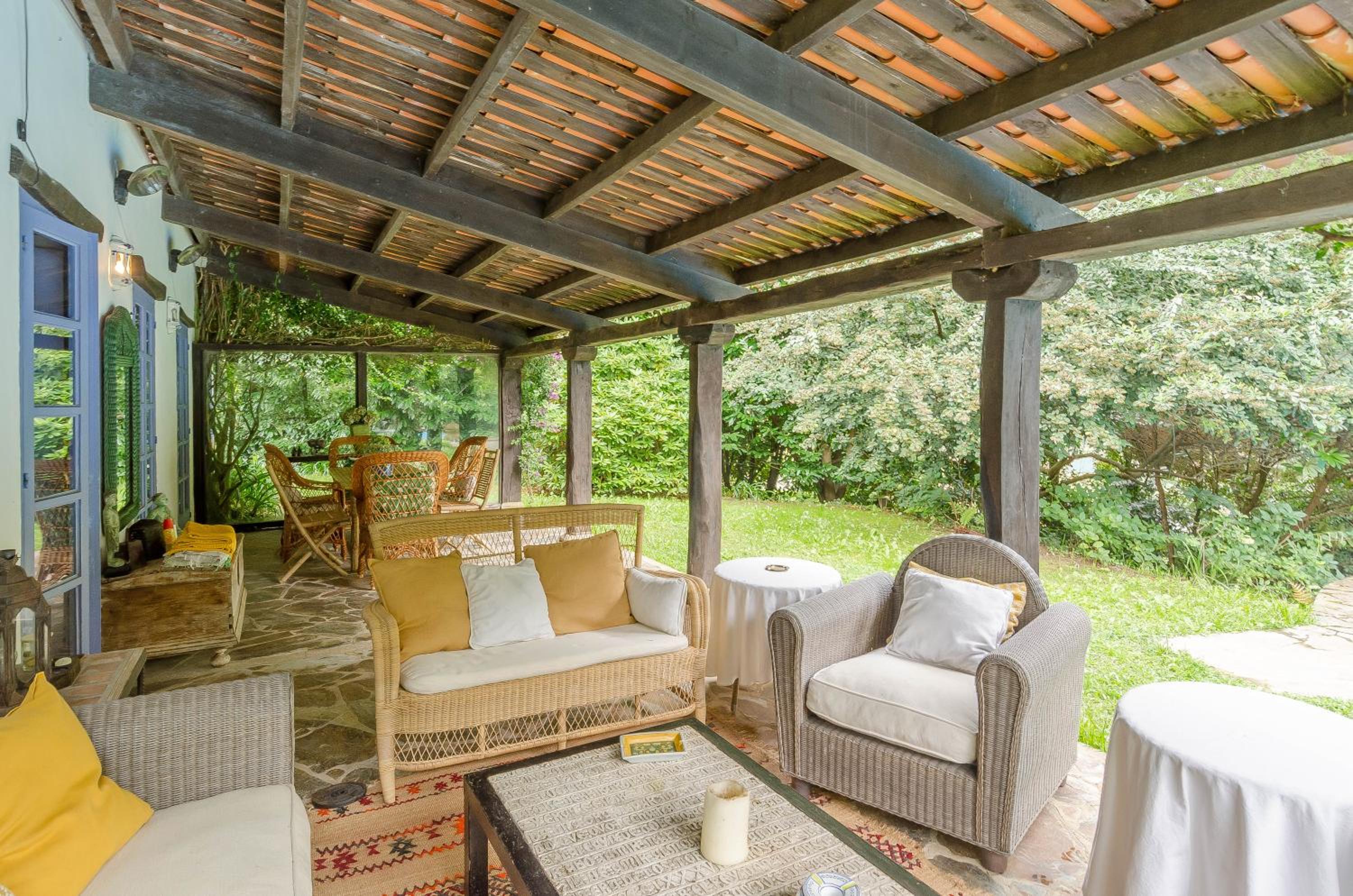 Fee4Me Galician Country House Families ONLY