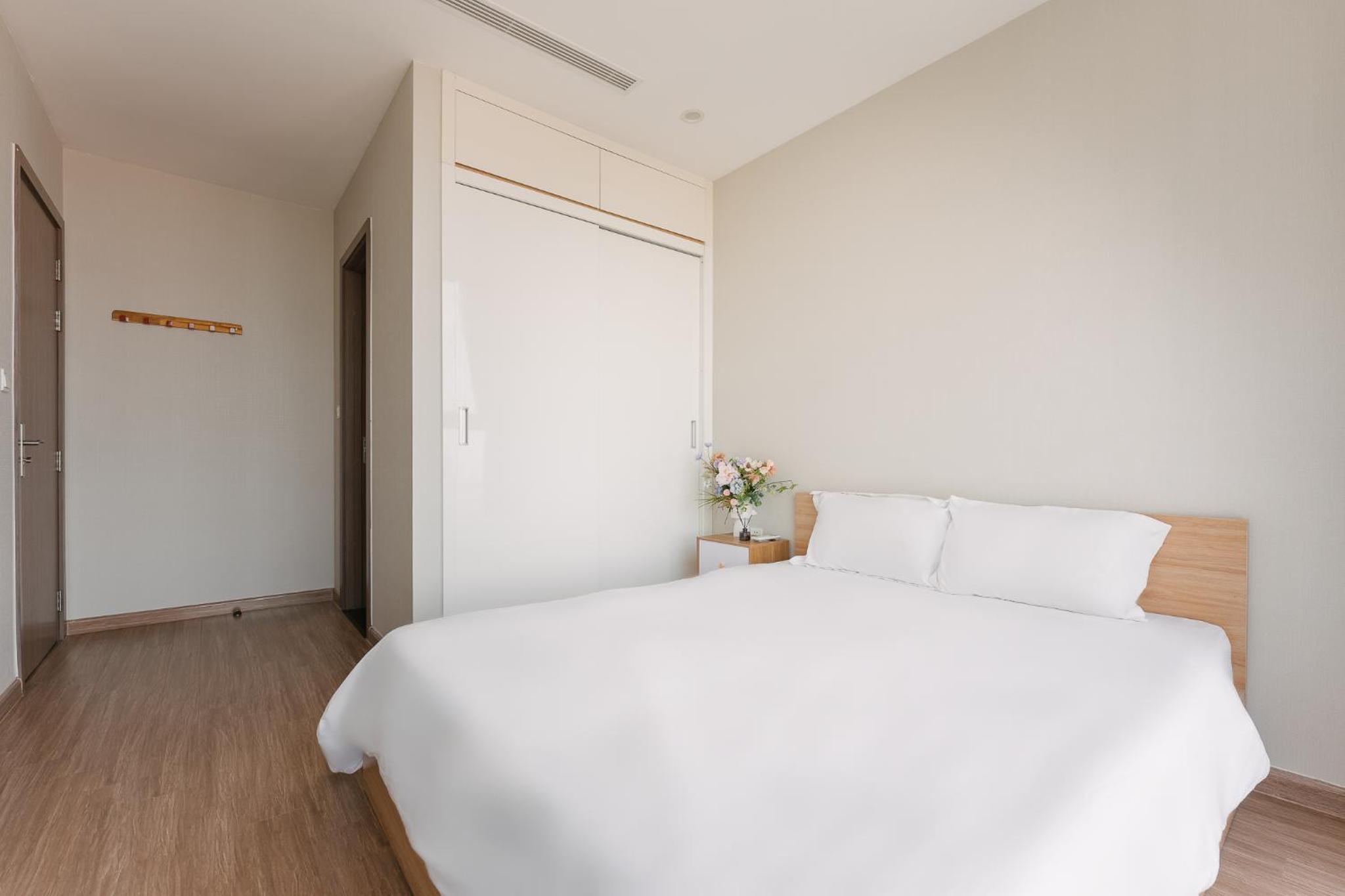 LUXURY APARTMENT VINHOMES SKYLAKE 5min to KEANGNAM