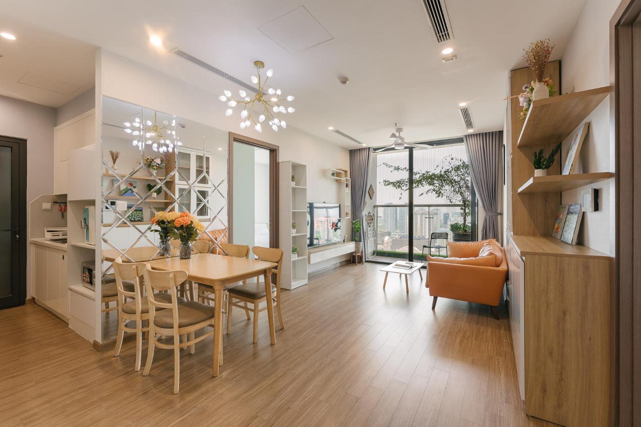 LUXURY APARTMENT VINHOMES SKYLAKE 5min to KEANGNAM