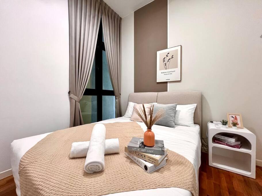 3BR-Mocha-Paradigm Residence by Guesthouse-6-8Pax