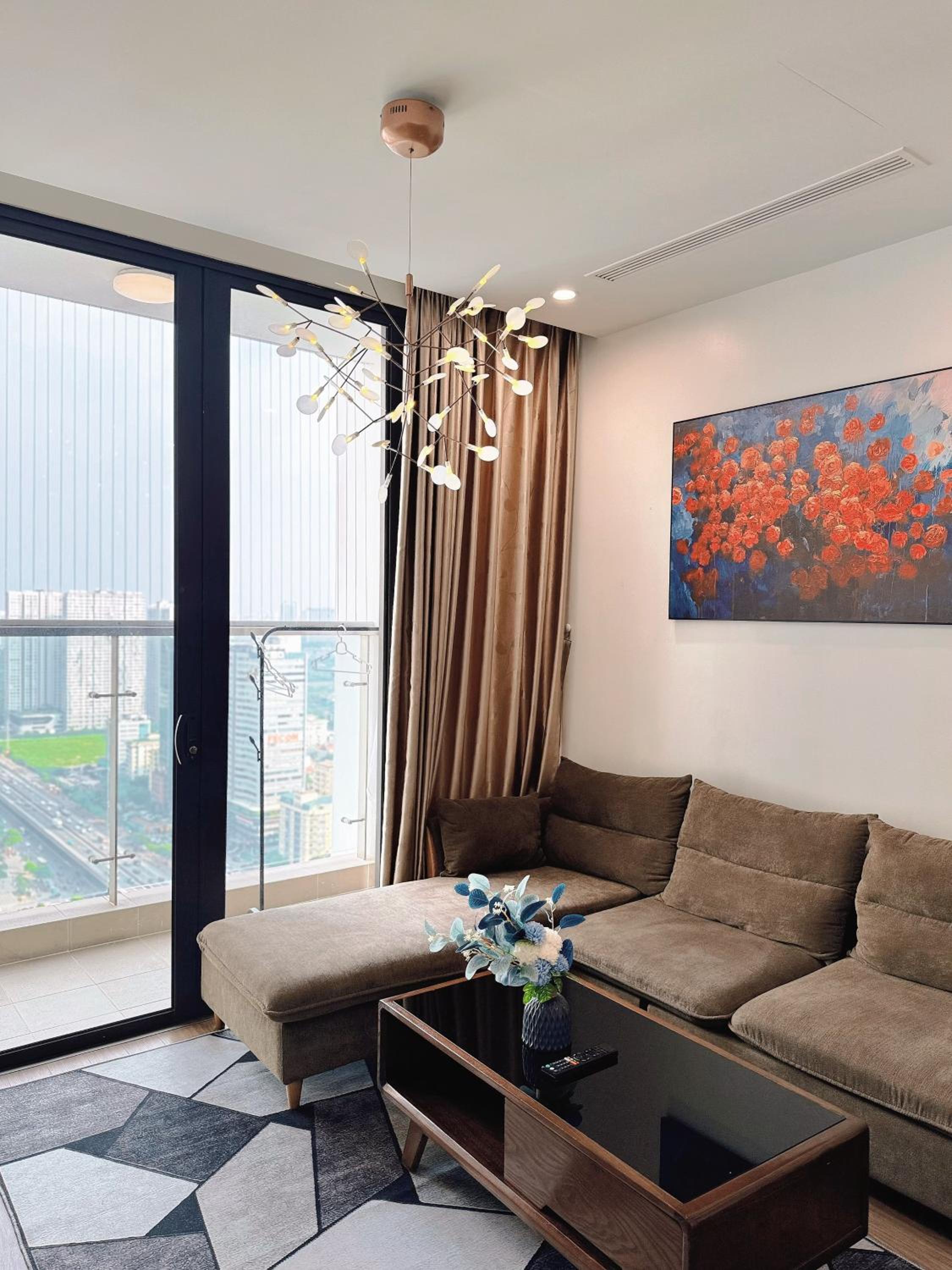 Vinhomes Sky Lake - Feria Homes