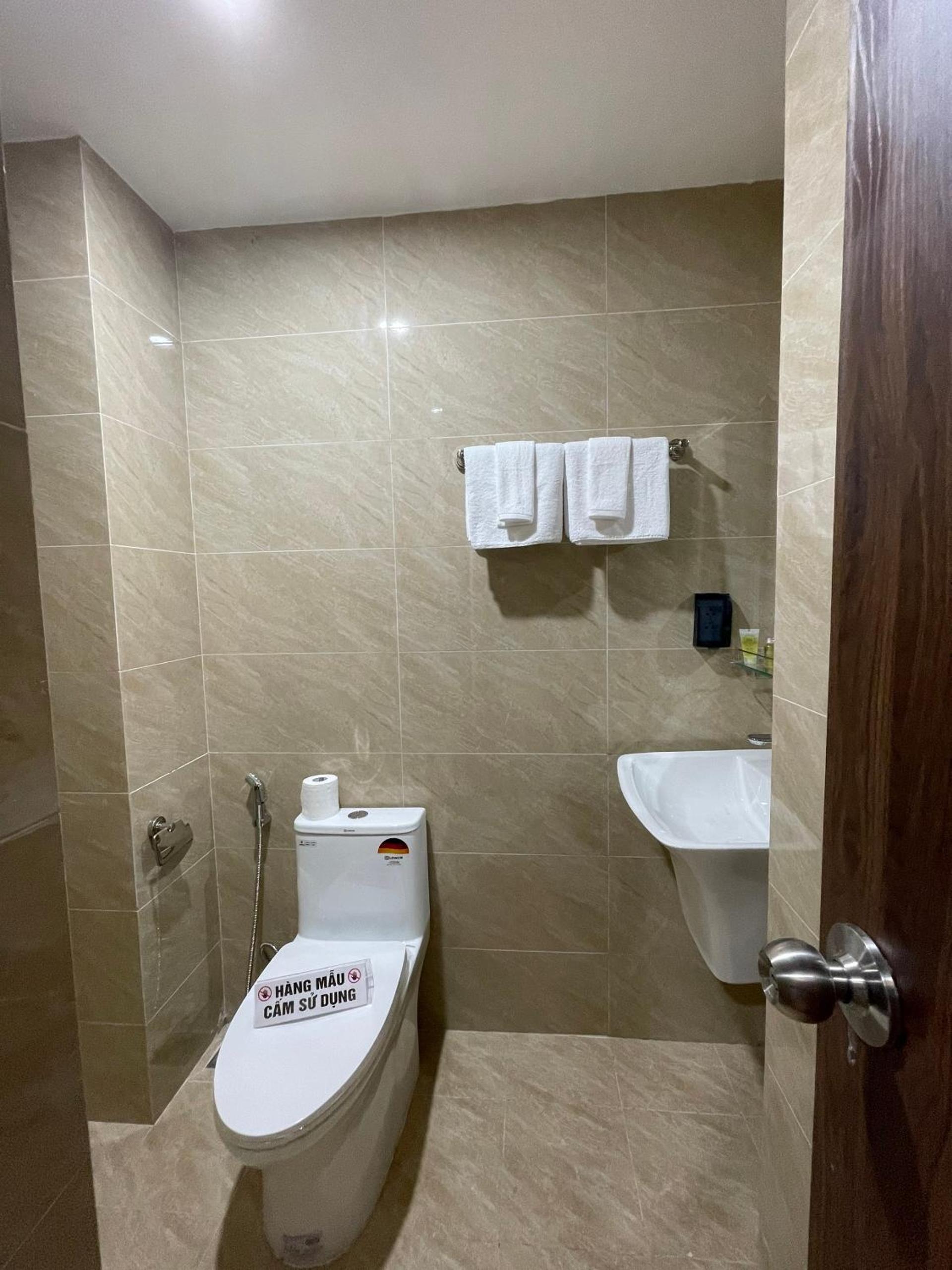 Apartment Luxcity Cẩm Phả view 4
