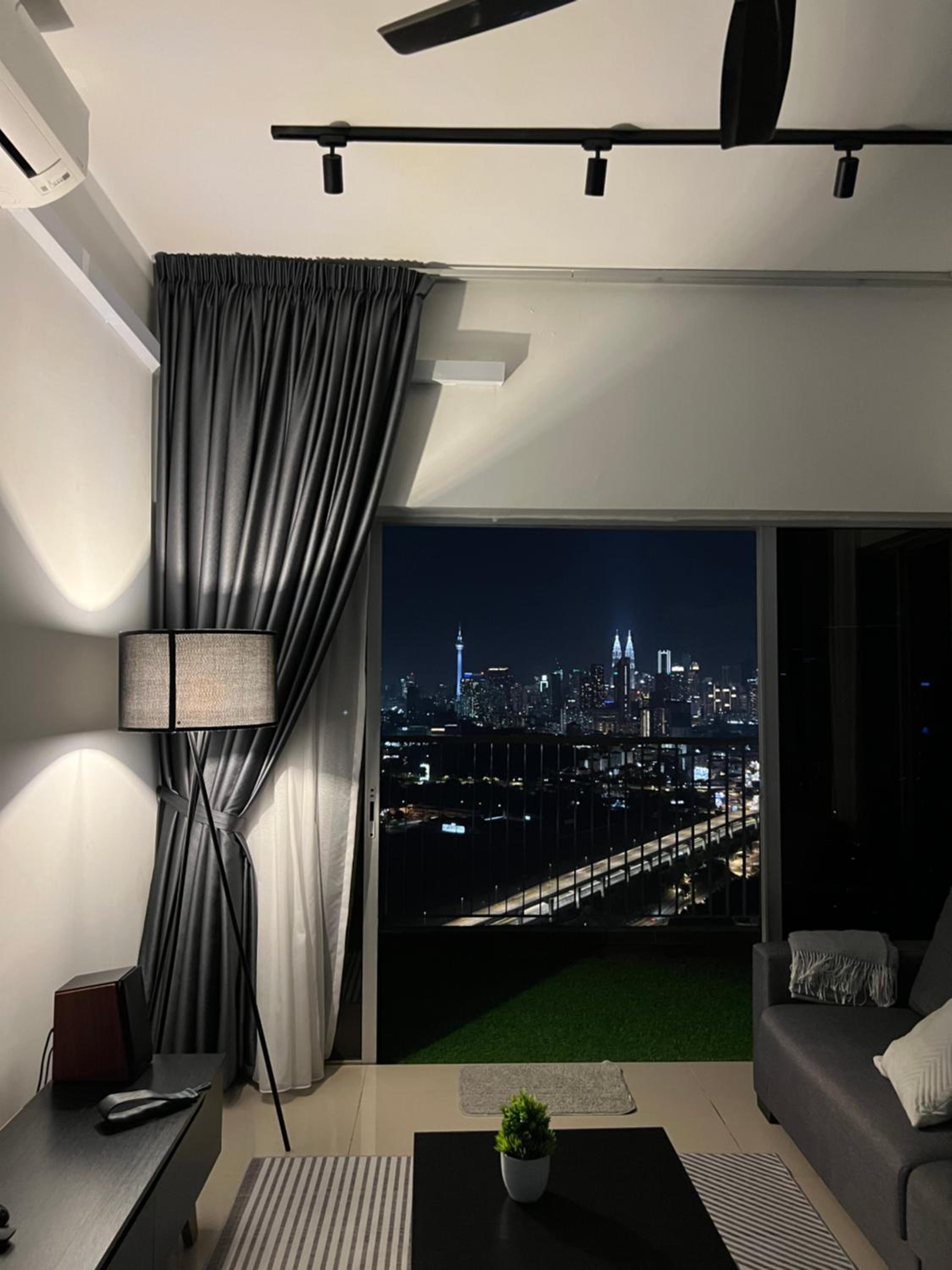 Razak City Residence by Lisa Homestay