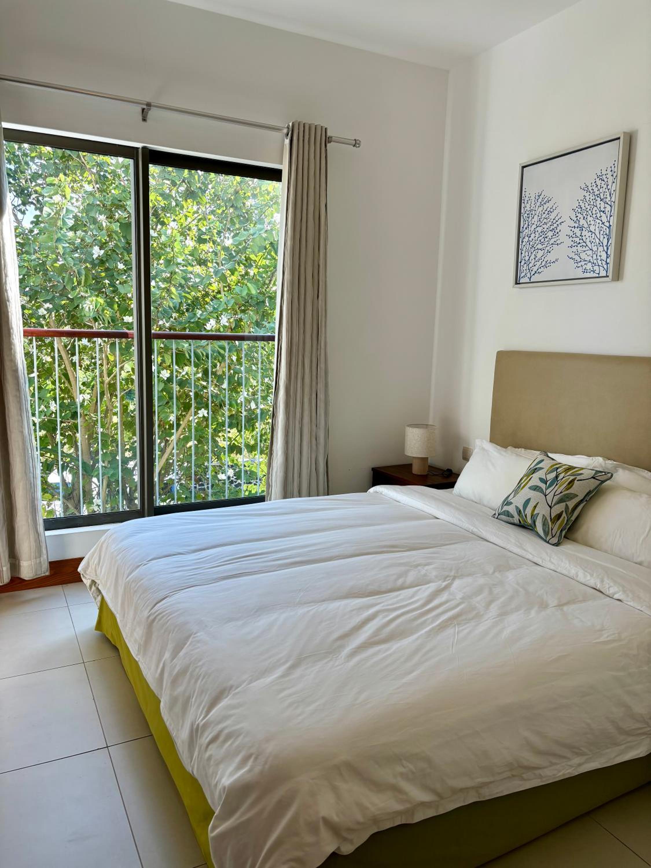 Luxury Apartment on the Beach view 5