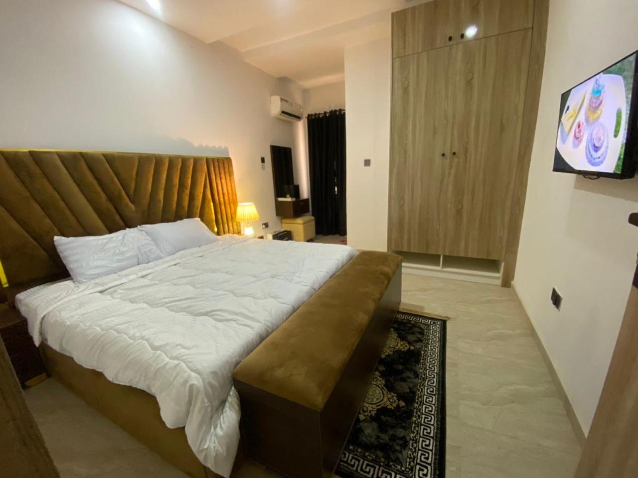 Wenthruhomes