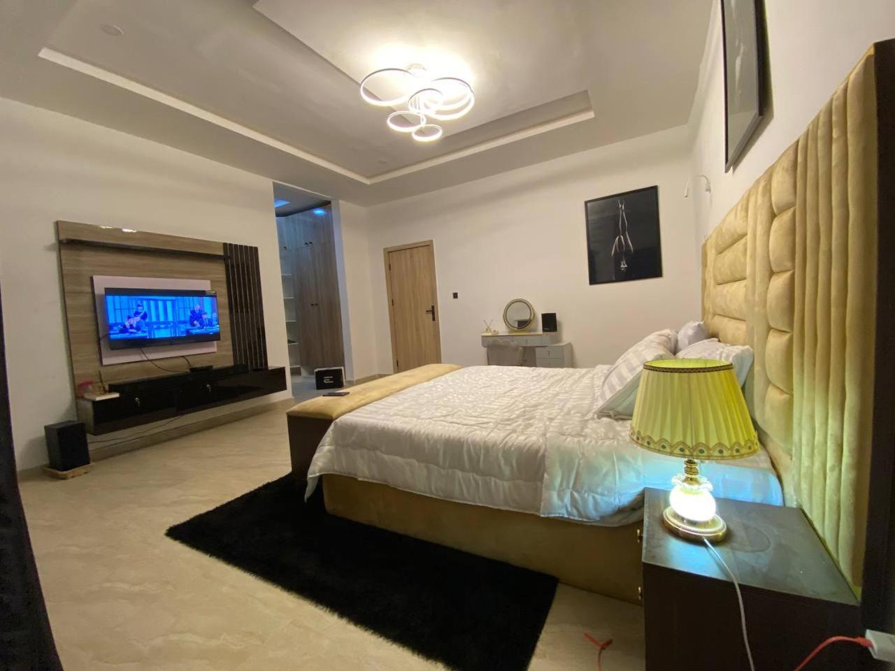 Wenthruhomes