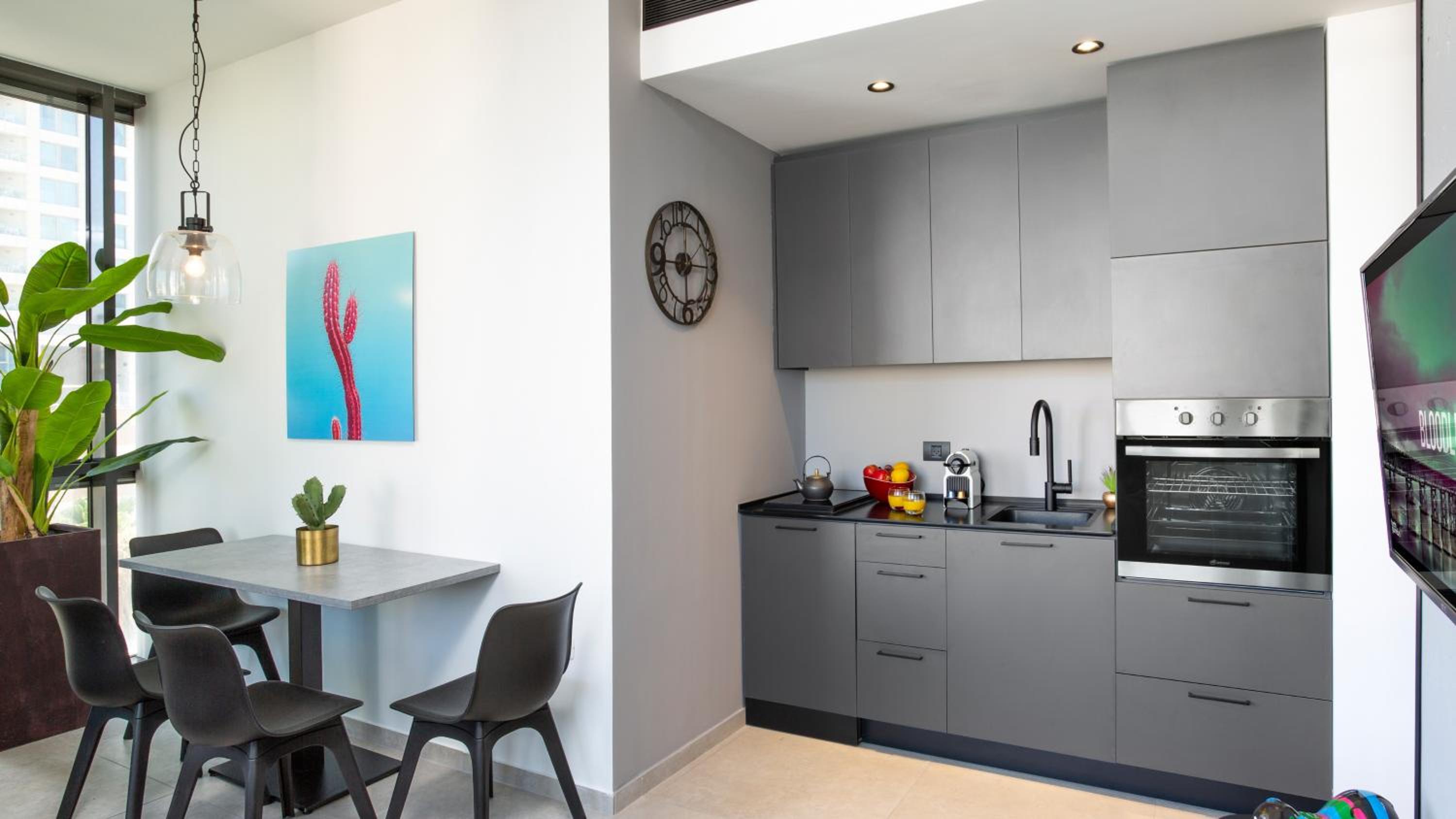 Luxury 1BR at Hayarkon by HolyGuest view 5