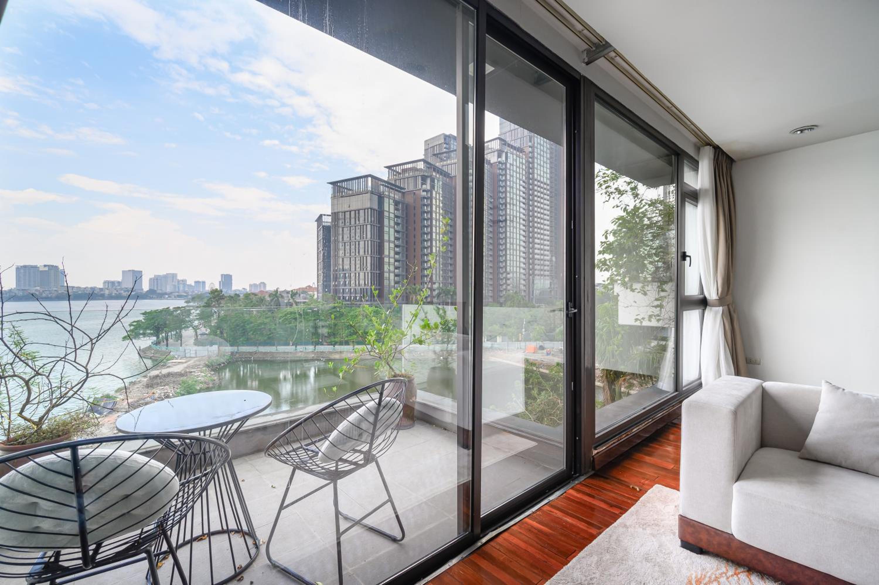 Luxe Paradise Residence 9 Quang Khanh