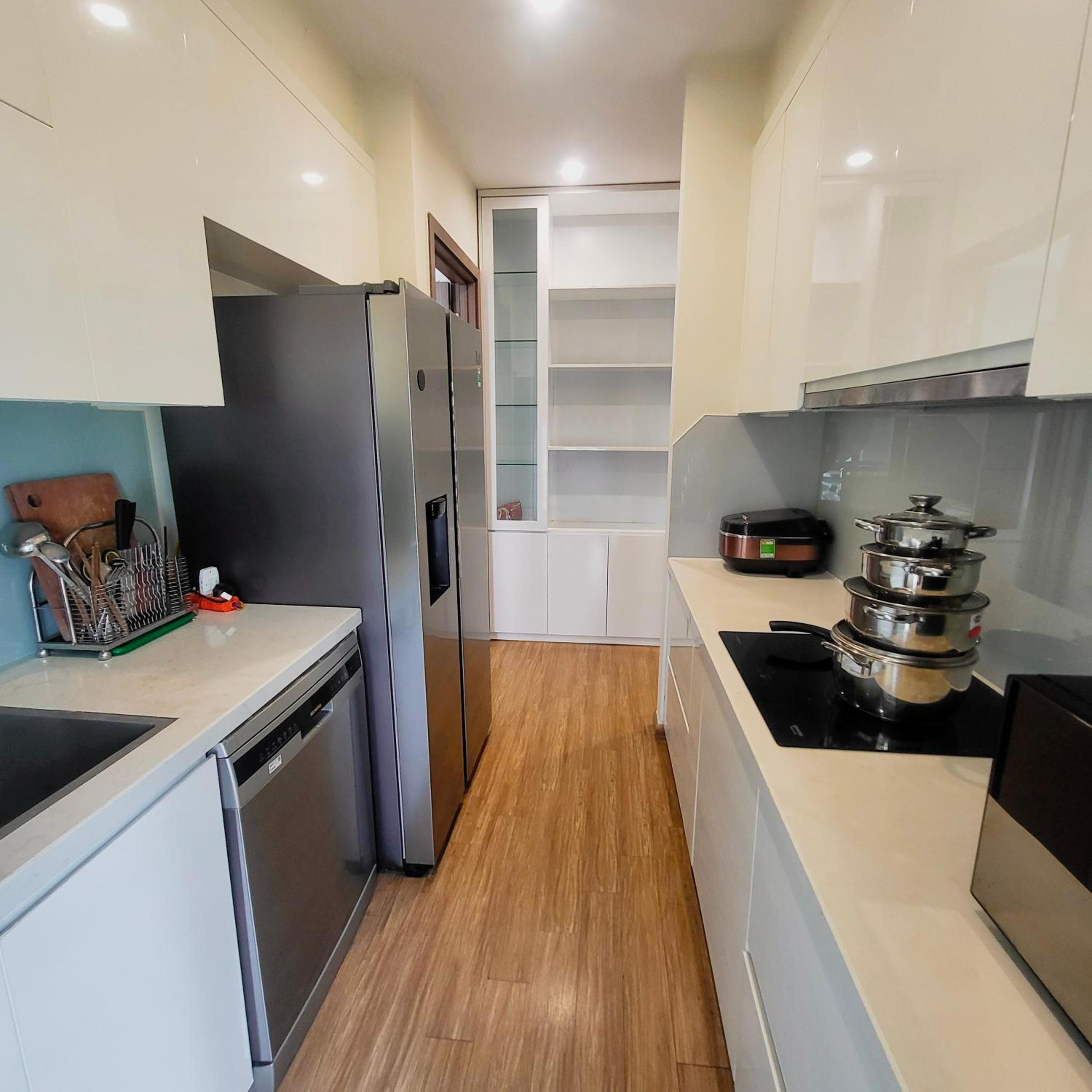 Vinhomes Sky Lake - Feria Homes